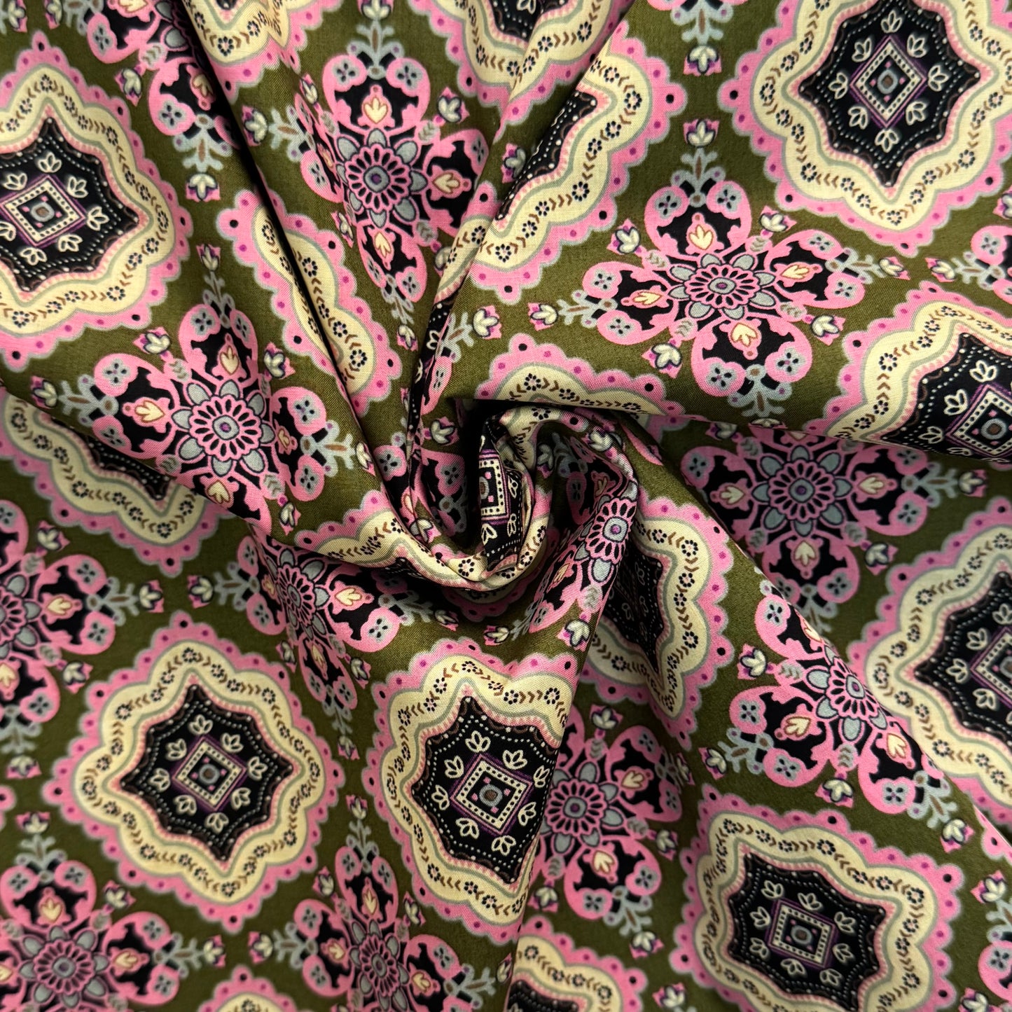 English Cotton Lawn Fabric 3m