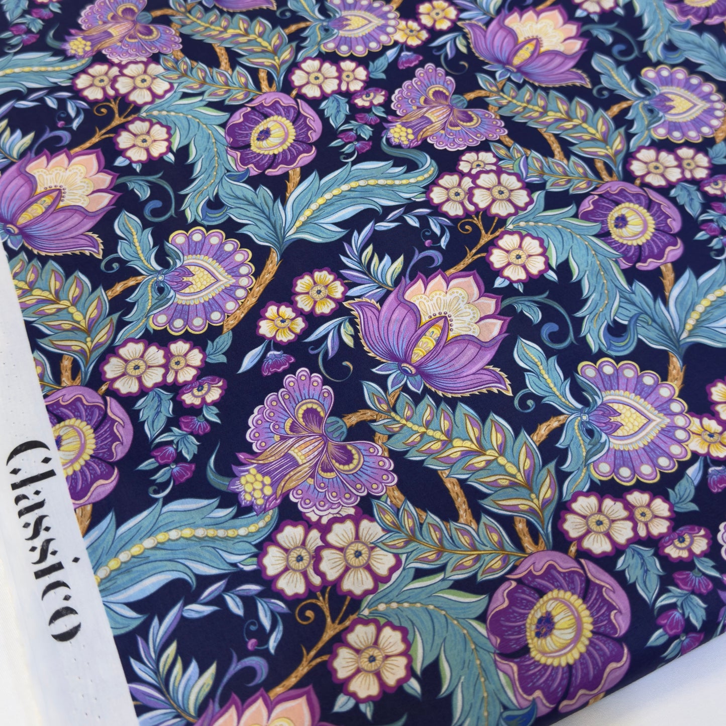 CLASSICO Fabric Cotton Tana Lawn 3m