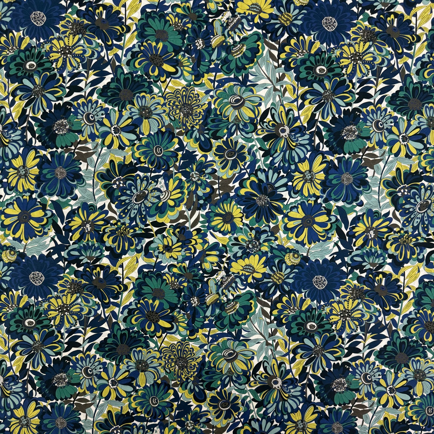 Liberty Fabrics Willow's Garden A Tana Lawn Cotton 3m