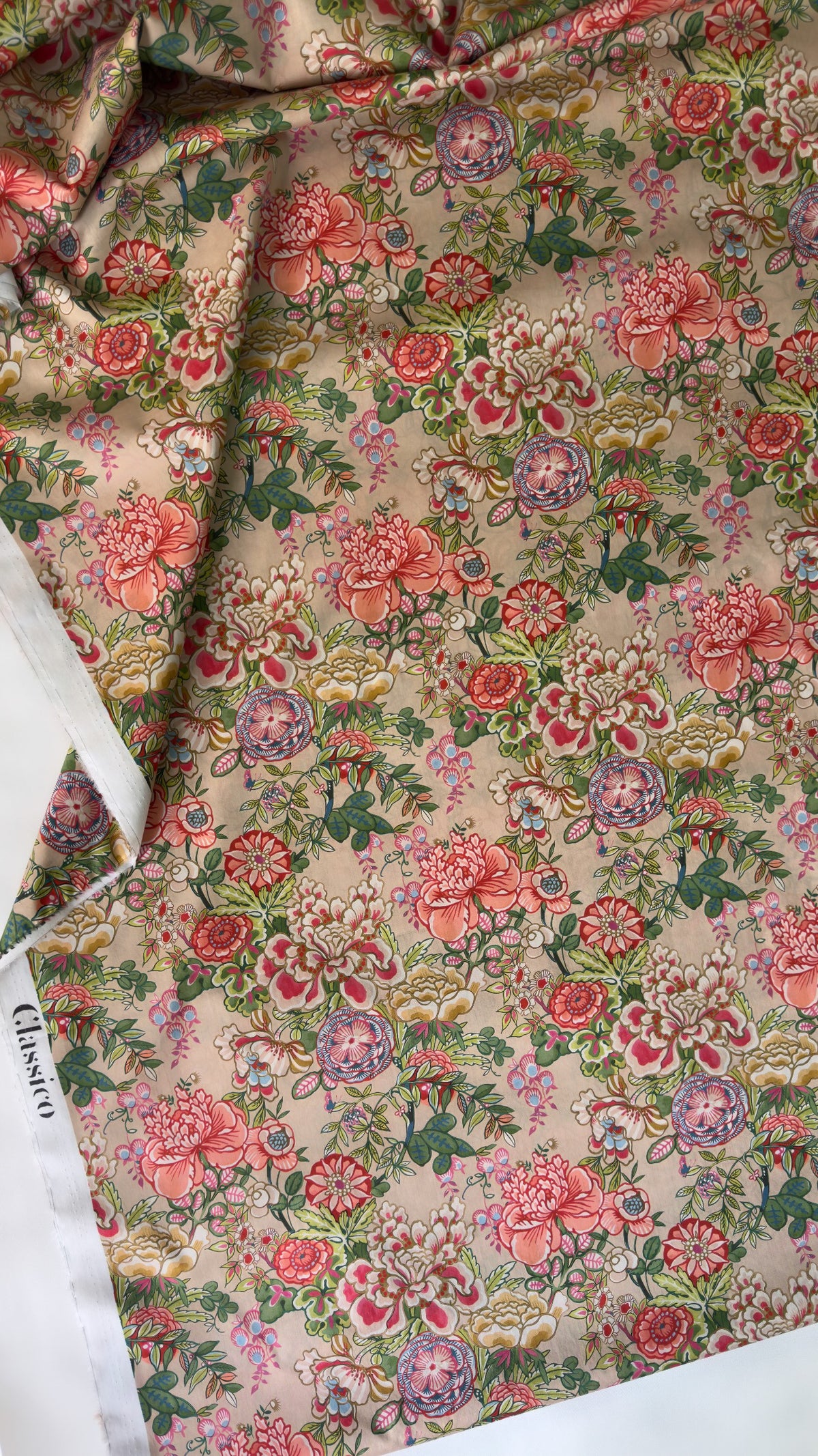 CLASSICO Fabric Cotton Tana Lawn 3m