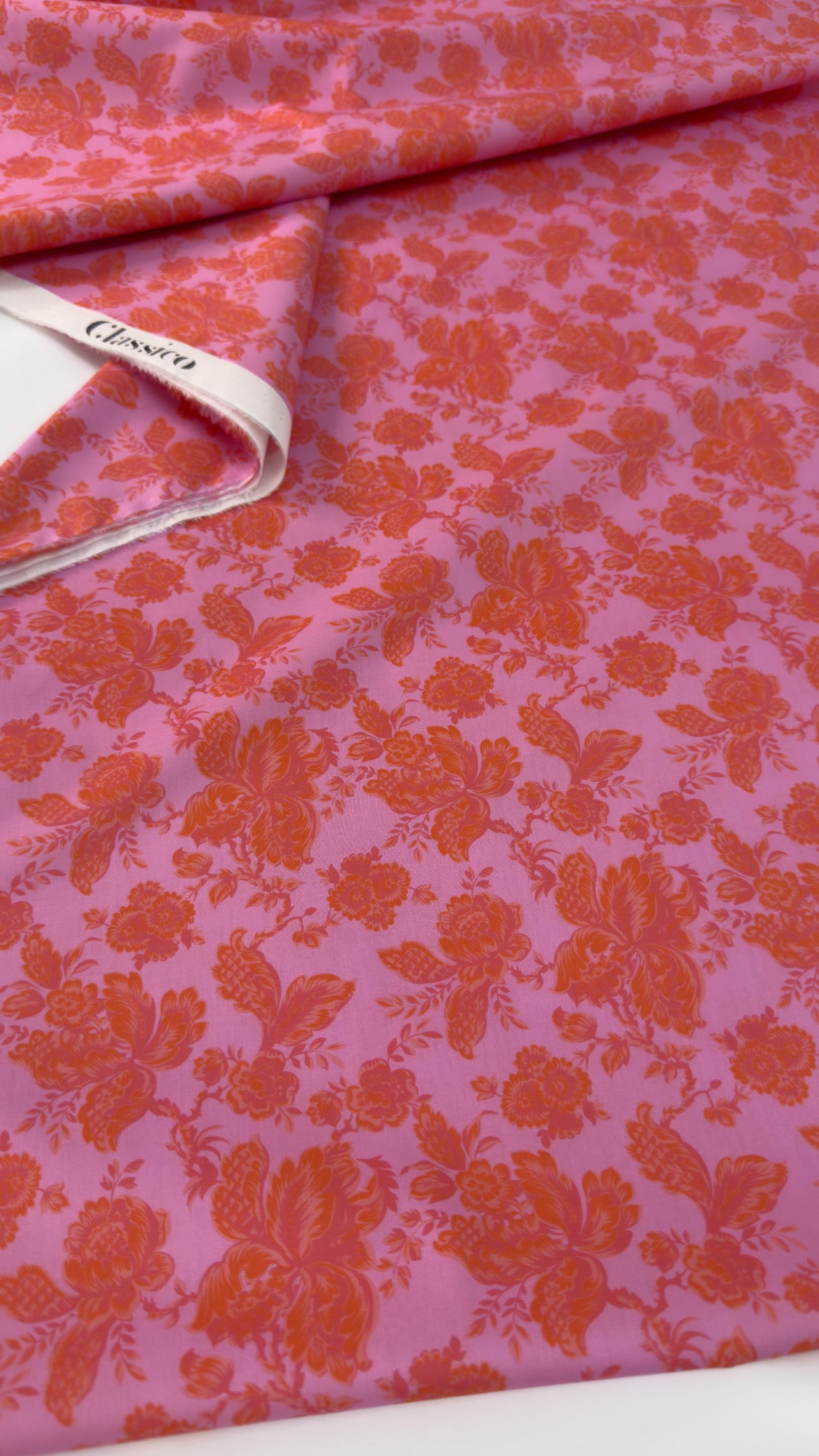 CLASSICO Fabric Cotton Tana Lawn 3m