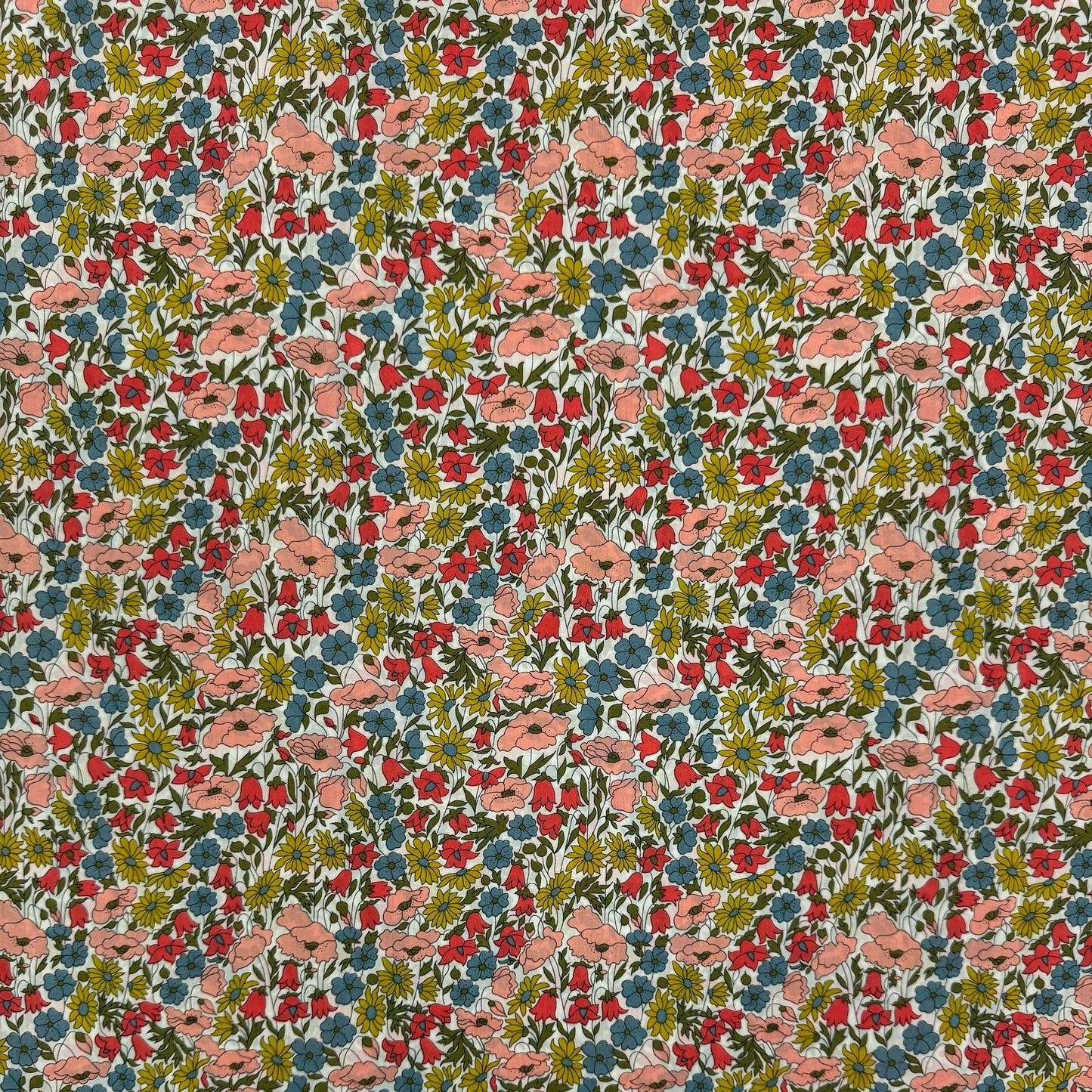 Poppy and Daisy R Tana Lawn™ Cotton 3m