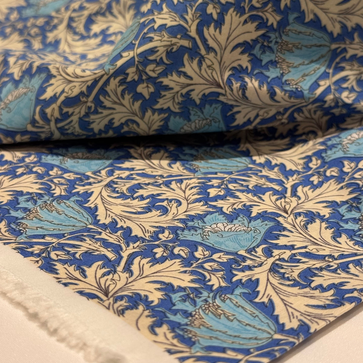 English Cotton Lawn Fabric 3m