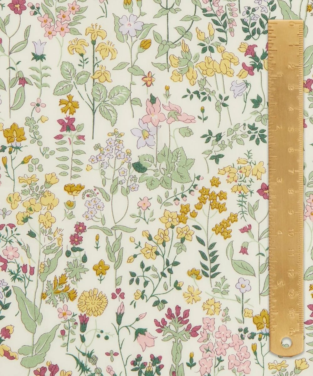 LIBERTY FABRICS Field Flowers Organic Tana Lawn™ (3m)