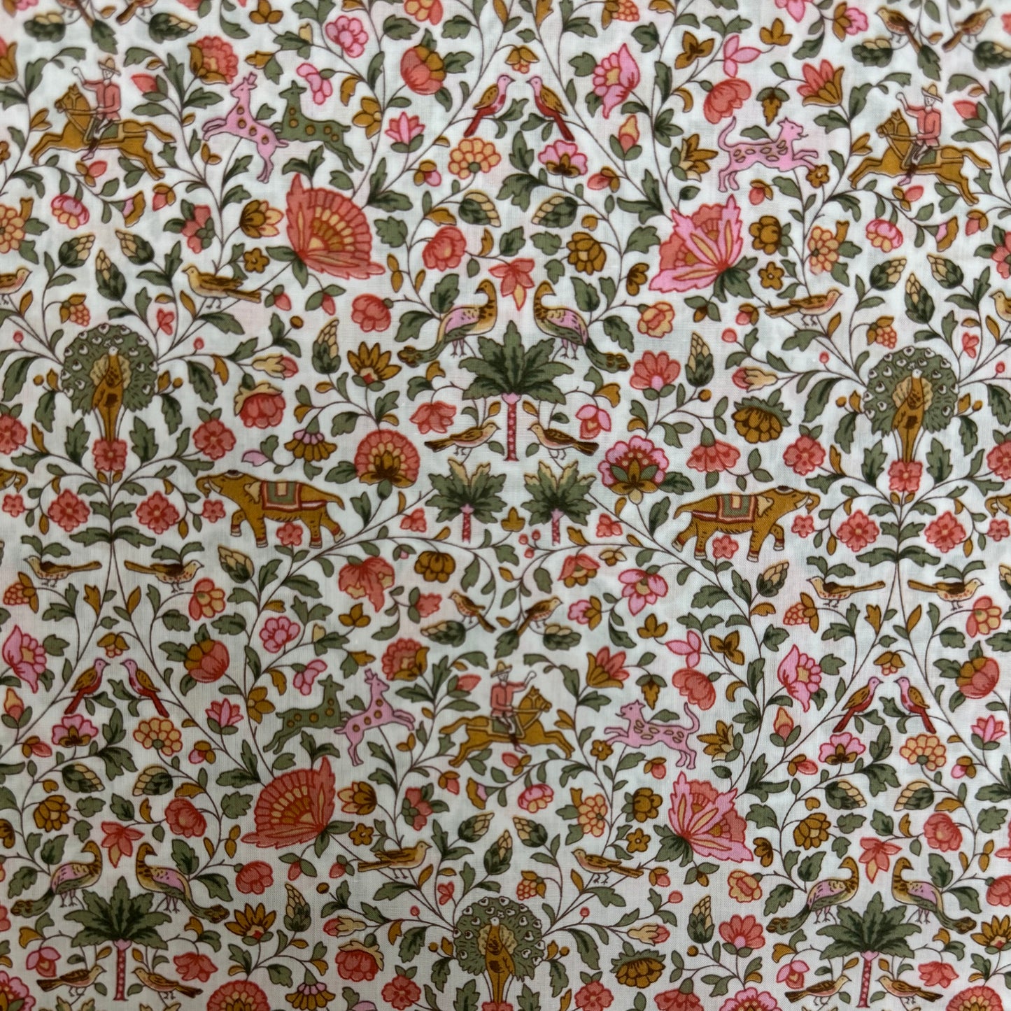 LIBERTY FABRICS Imran Tana Lawn™ Cotton 3m