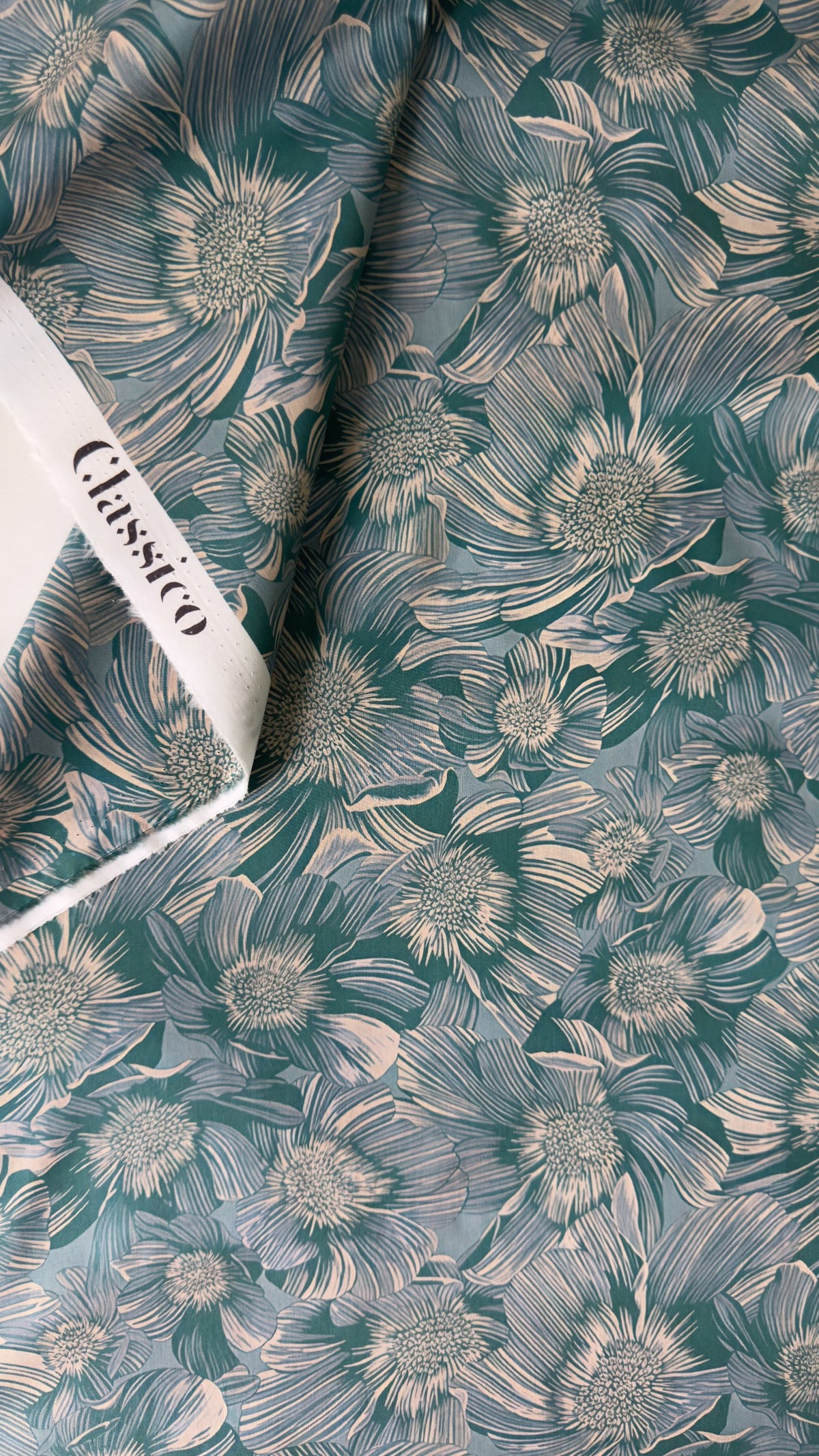 CLASSICO Fabric Cotton Tana Lawn 3m