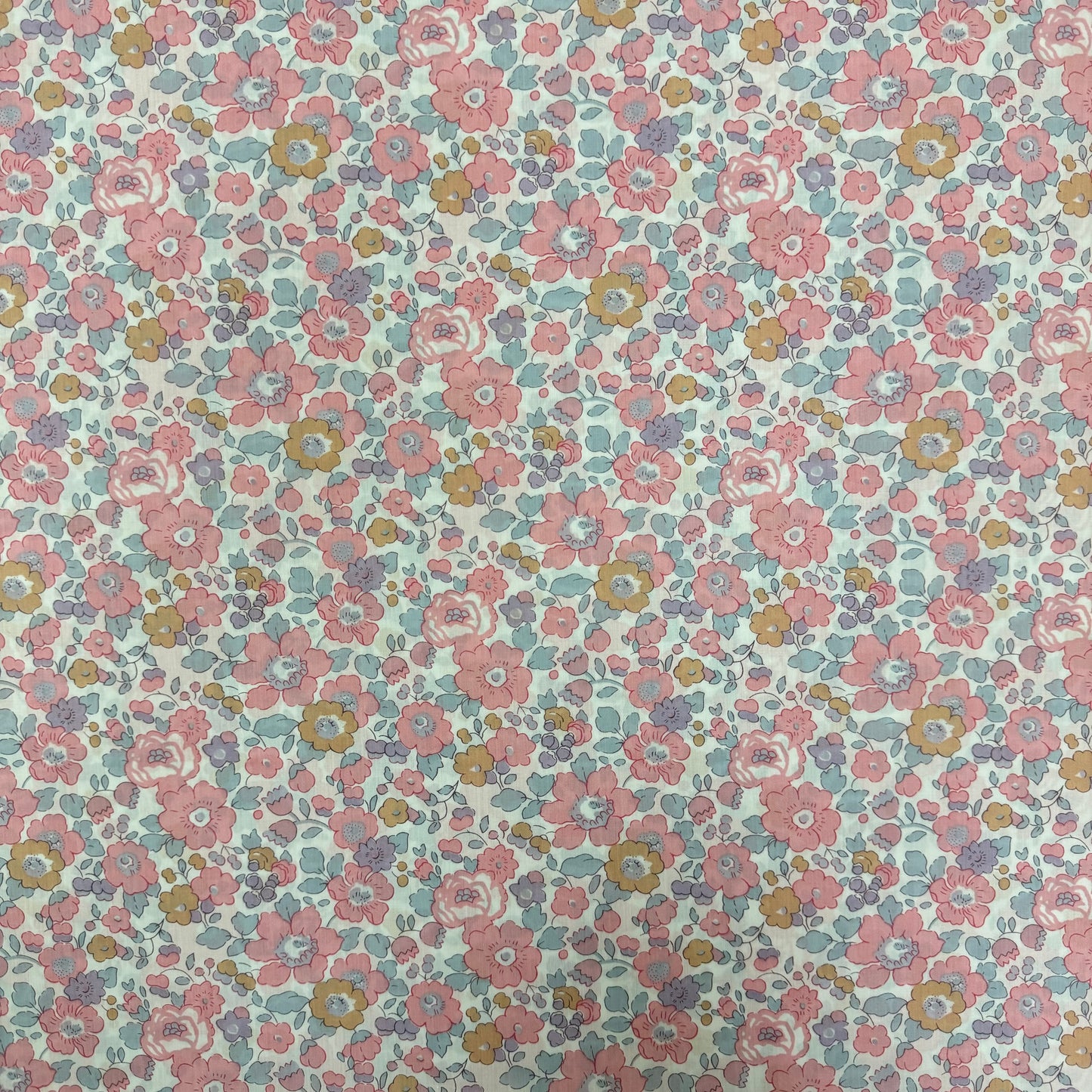 Liberty Fabric Betsy BPink Tana Lawn™ Cotton 3m