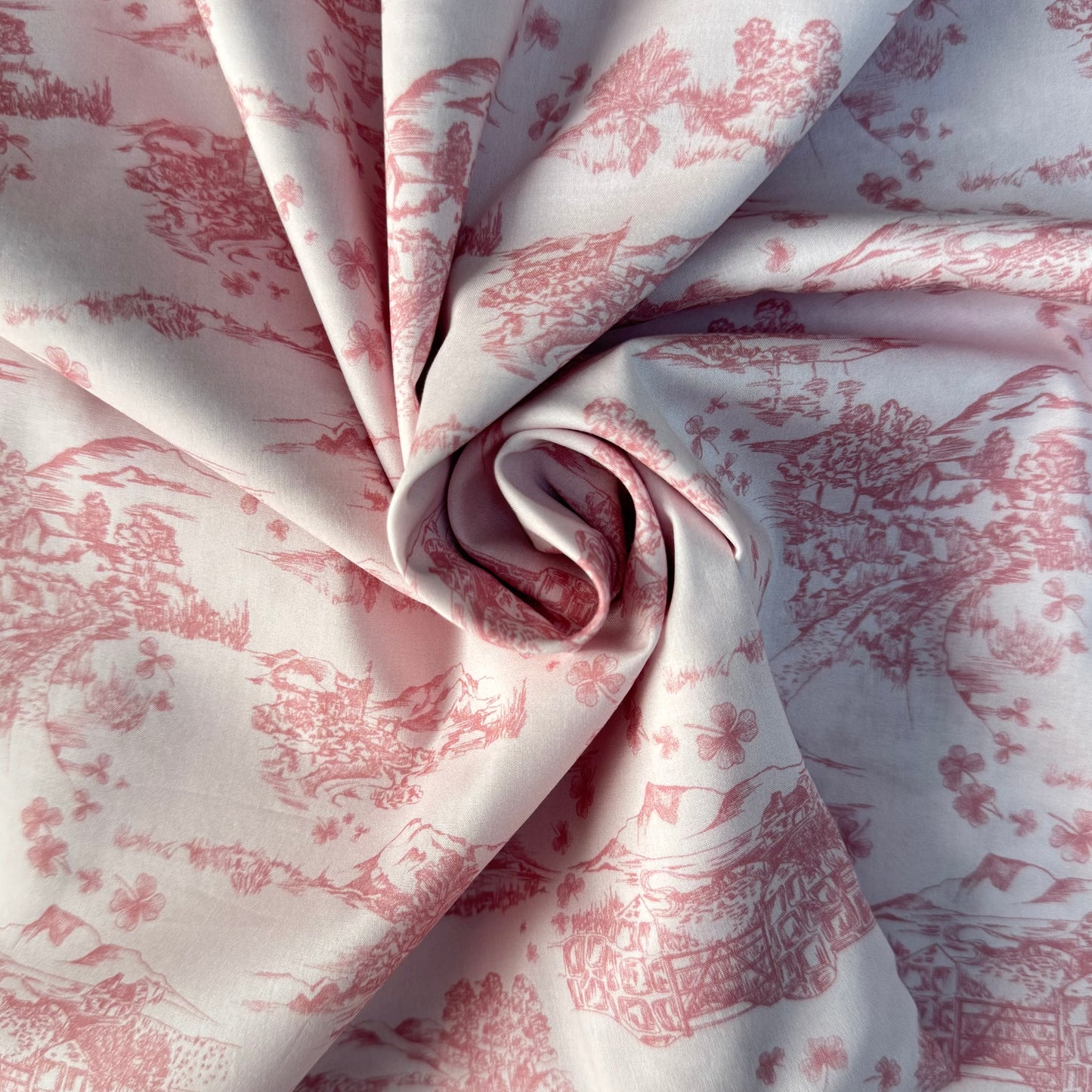 Liberty Fabric SHAMROCK
SCENE Cotton Tana Lawn® 3m