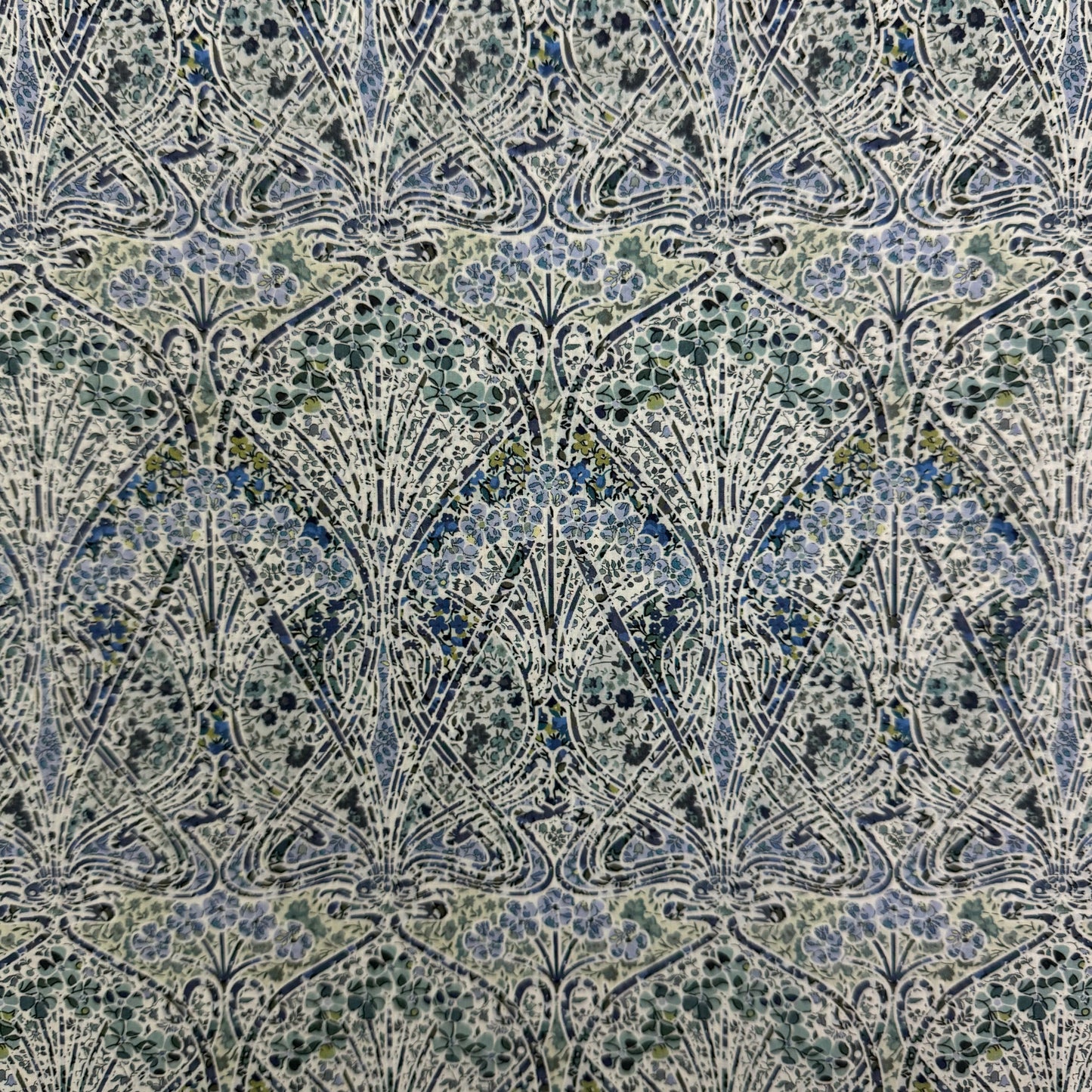 Liberty  TANA LAWN™ COTTON 3m