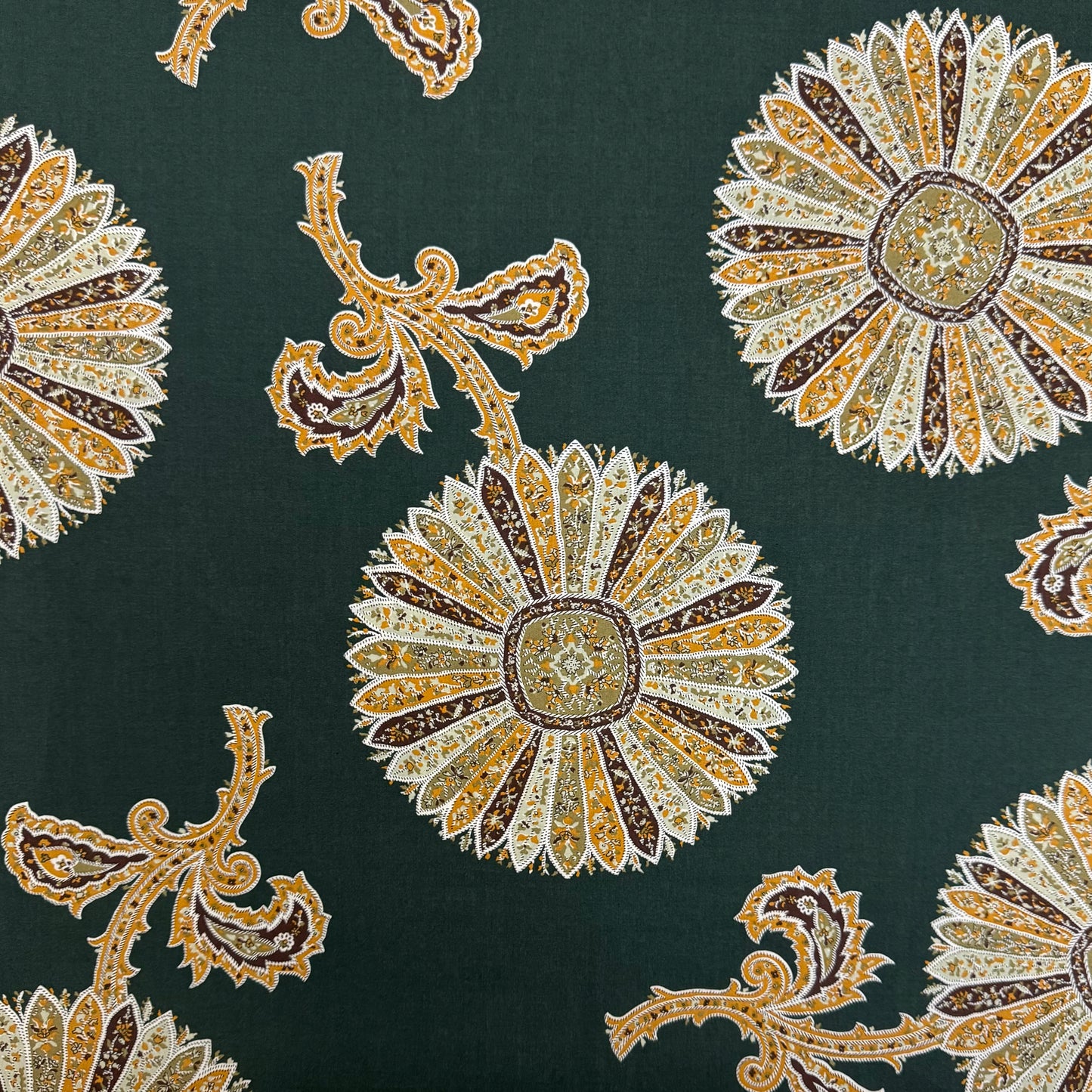 LIBERTY FABRICS Sunflower Spot Tana Lawn™ Cotton 3m