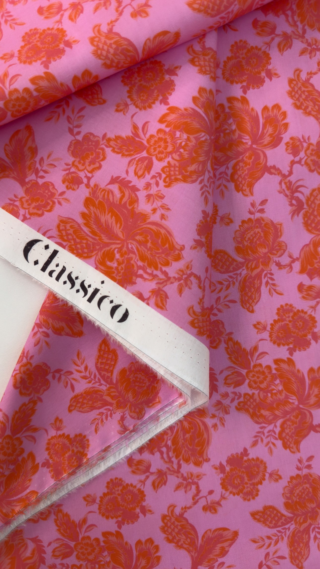 CLASSICO Fabric Cotton Tana Lawn 3m