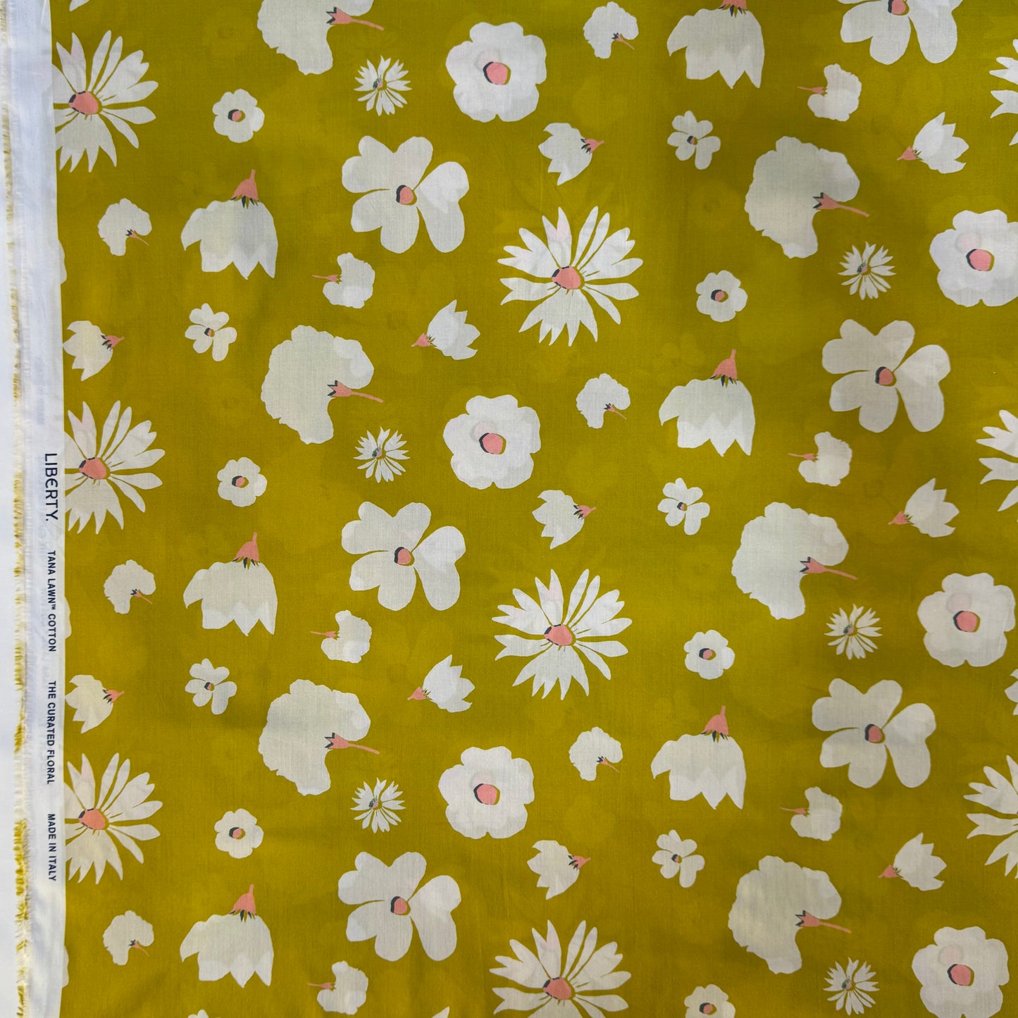 Liberty Fabric PRINT
IMPRESSION Cotton Tana Lawn® 3m