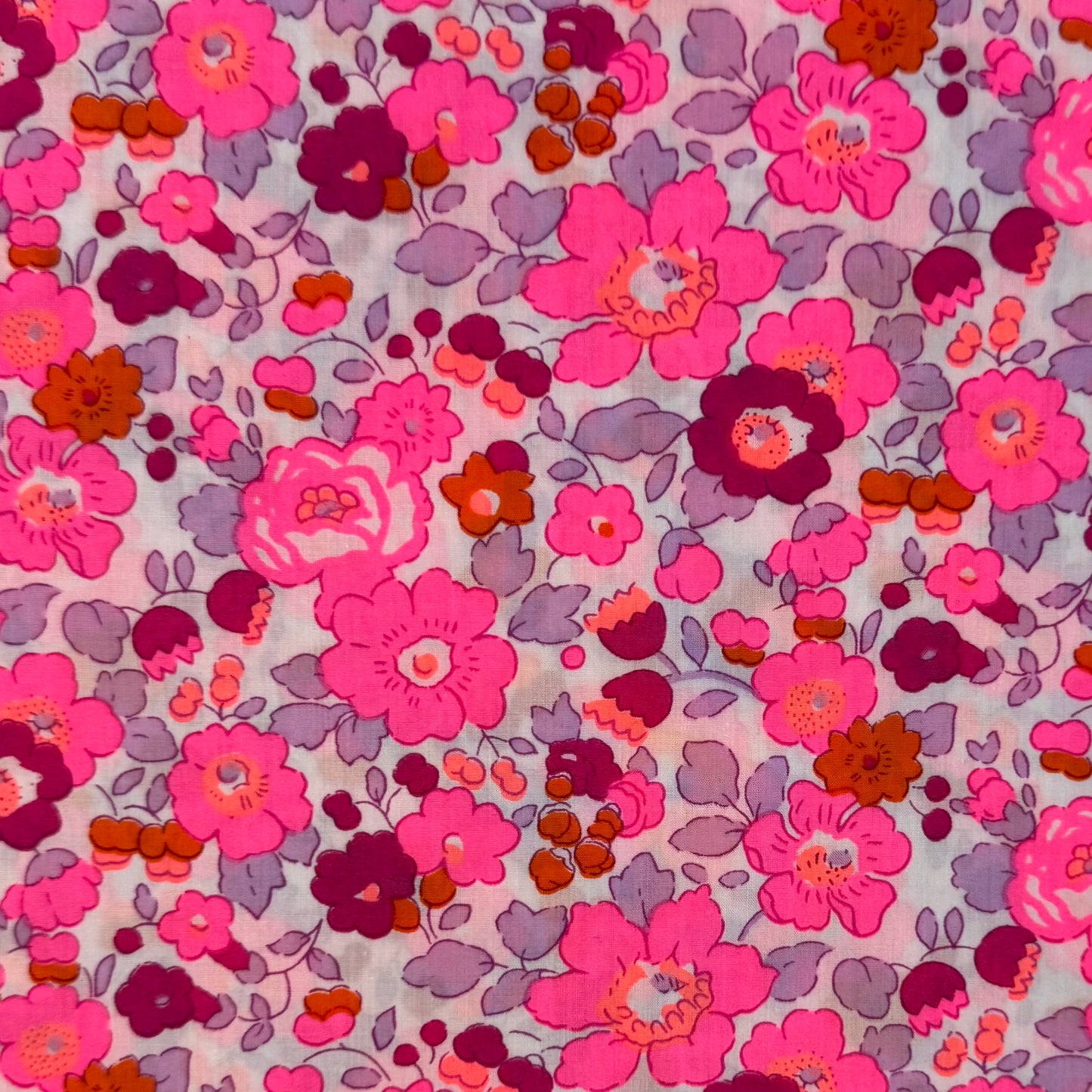 Liberty Fabric pinky Betsy Cotton Tana Lawn® 3m