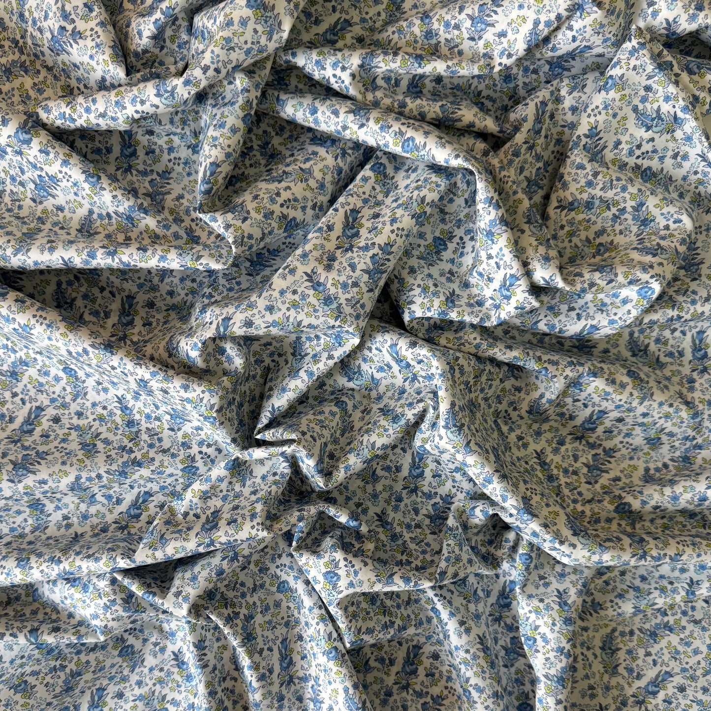 Liberty Fabrics Christabel Rose C Tana Lawn Cotton 3m