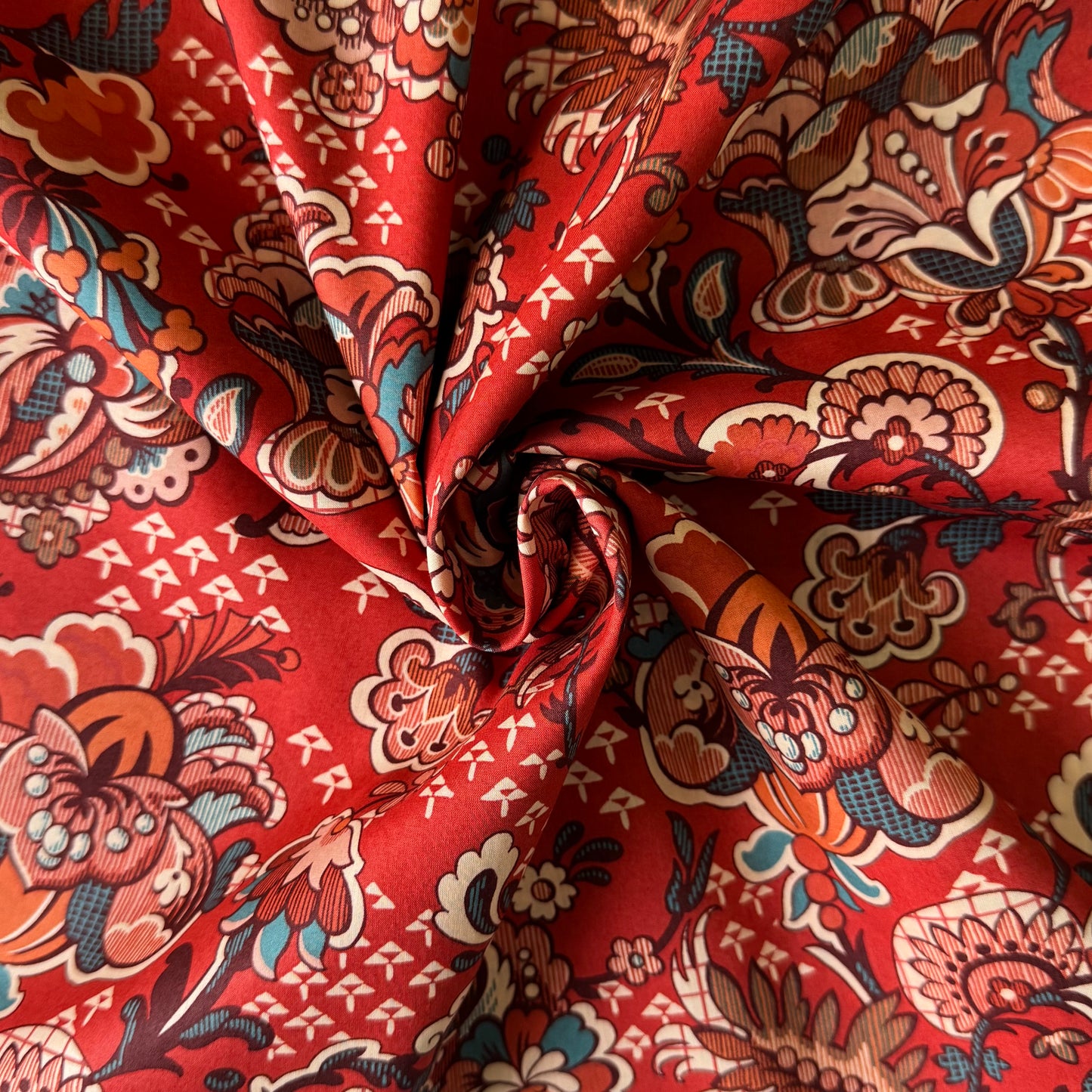 Liberty Fabrics Weavers Wonder A Tana Lawn Cotton 3m