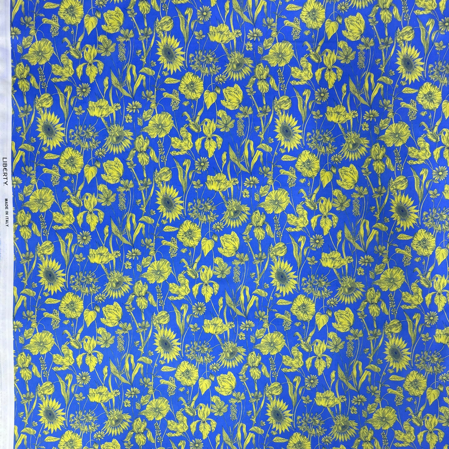 Liberty Fabric Mono Muse blue Cotton Tana Lawn® 3m