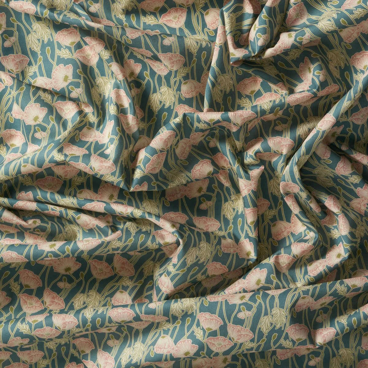 Liberty Fabrics Erito Poppy A Tana Lawn Cotton 3m