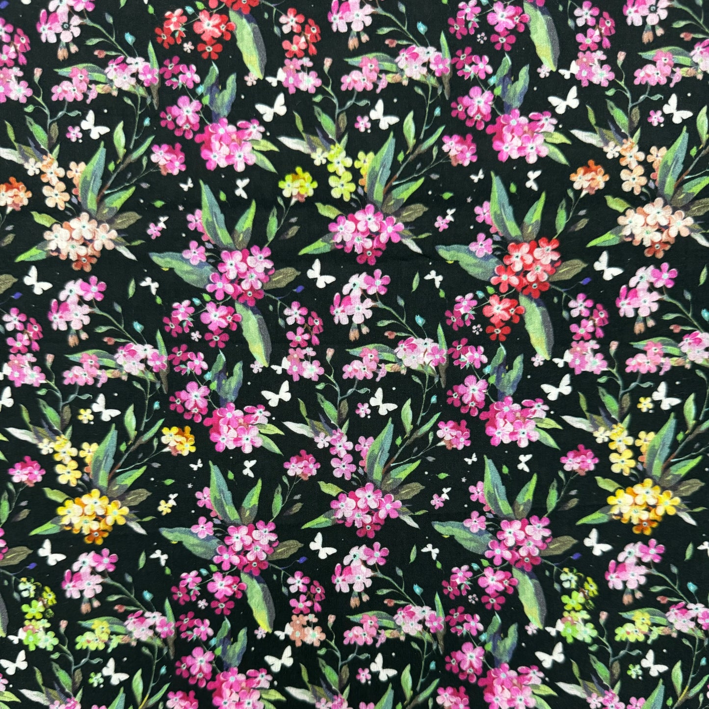 Tessuto Digital pink flowers (Italian cotton Tana Lawn) 3m