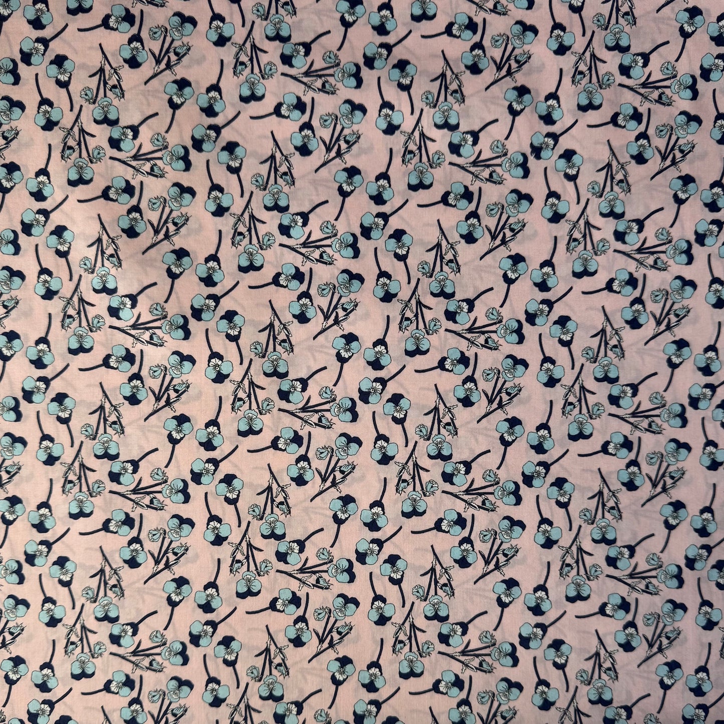Liberty Fabric Ros W Tana Lawn® Cotton Tana Lawn® 3m
