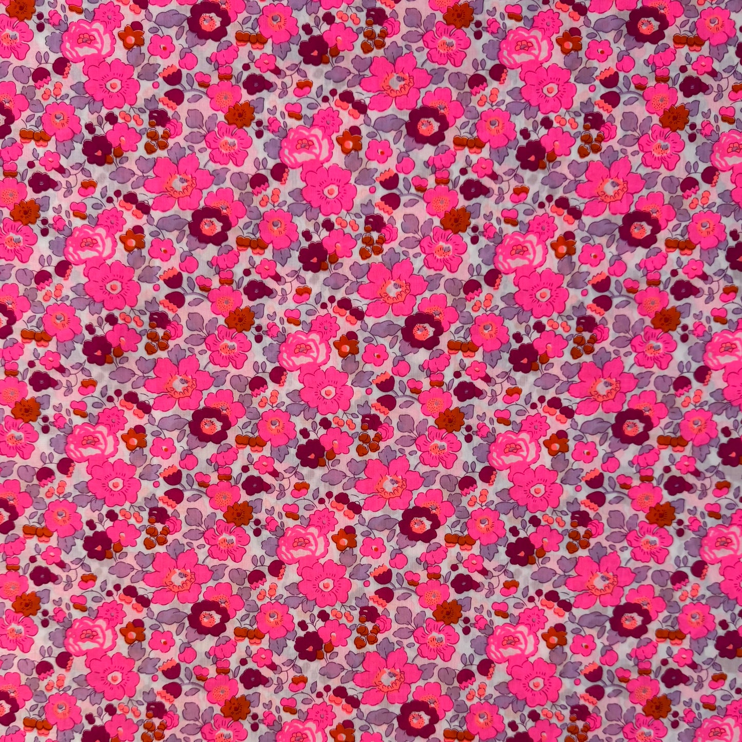 Liberty Fabric pinky Betsy Cotton Tana Lawn® 3m