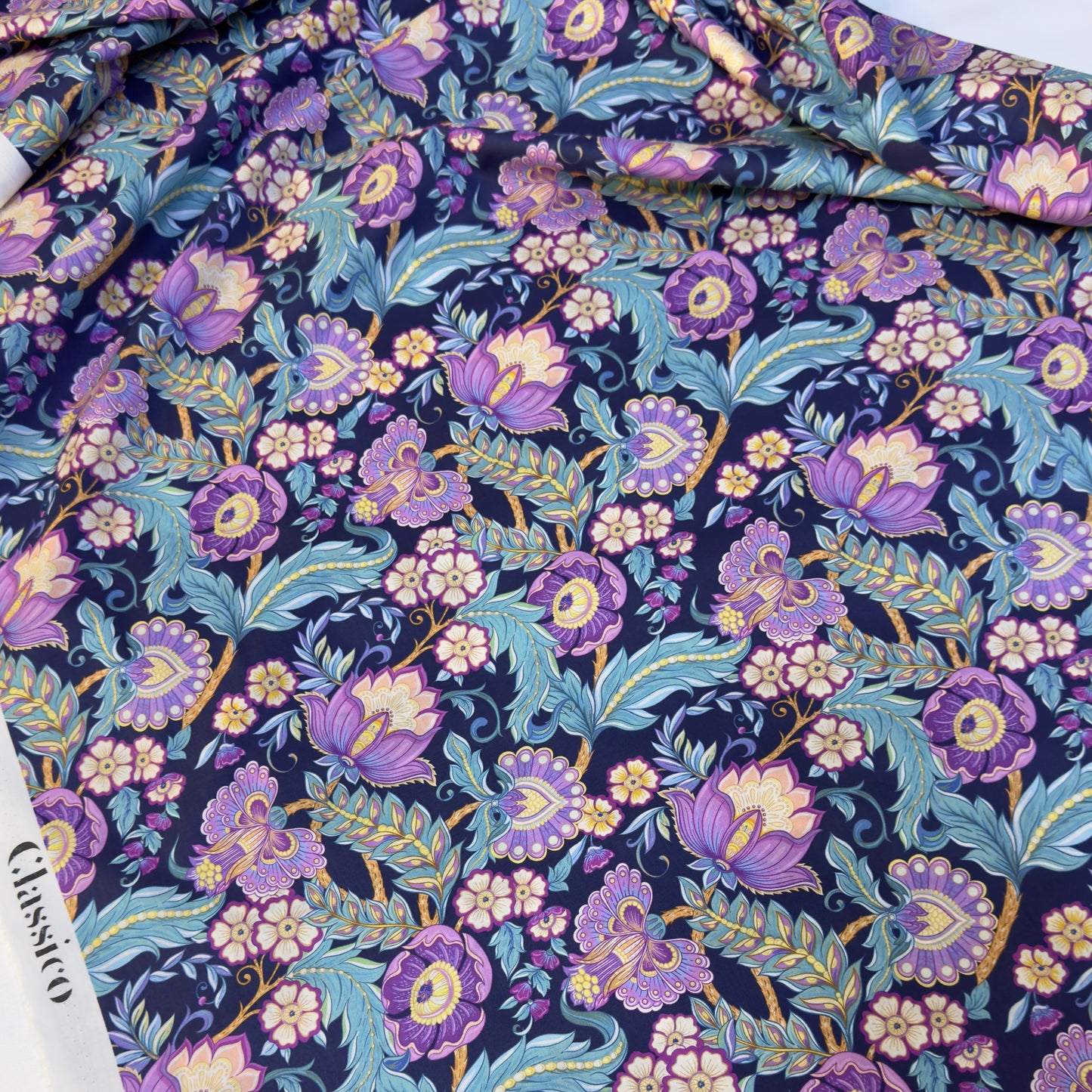 CLASSICO Fabric Cotton Tana Lawn 3m