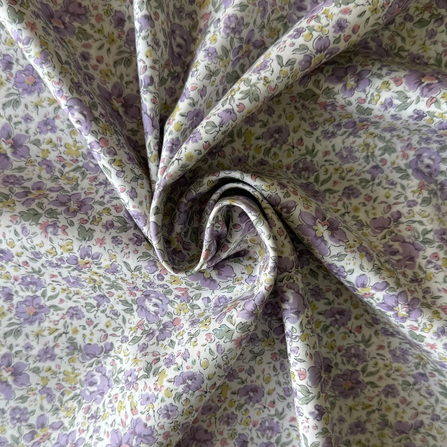 Liberty Fabrics Gemma Meadow C Tana Lawn Cotton 3m