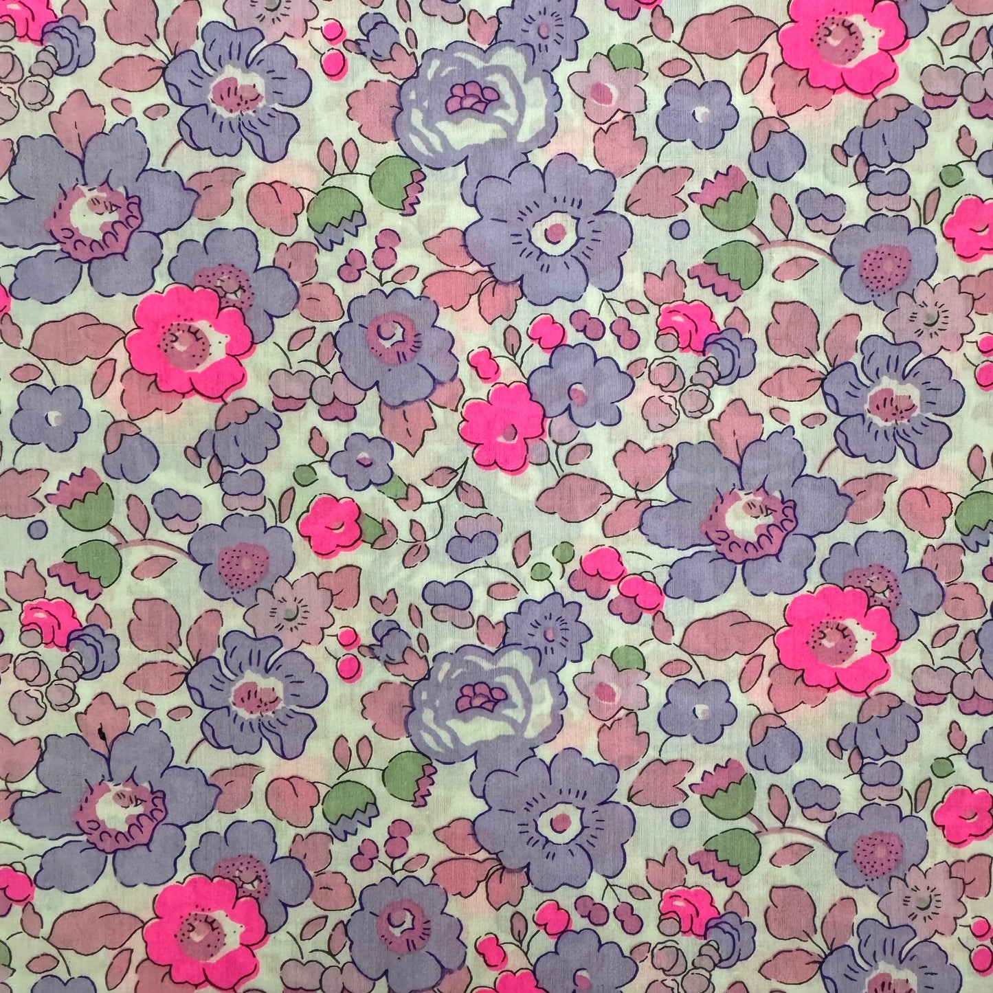 Liberty Fabric Betsy NP Tana Lawn™ Cotton 3m