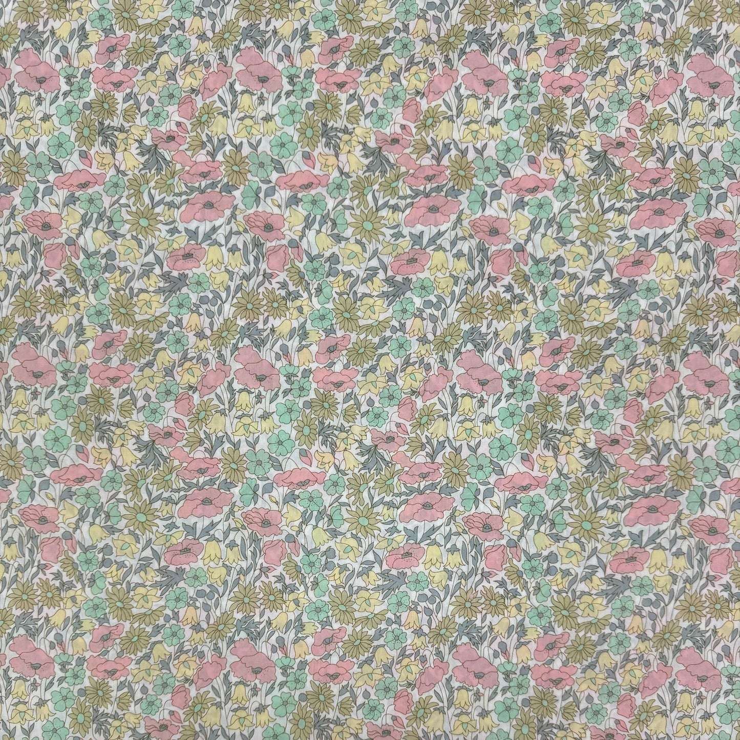 Poppy and Daisy Y Tana Lawn™ Cotton 3m