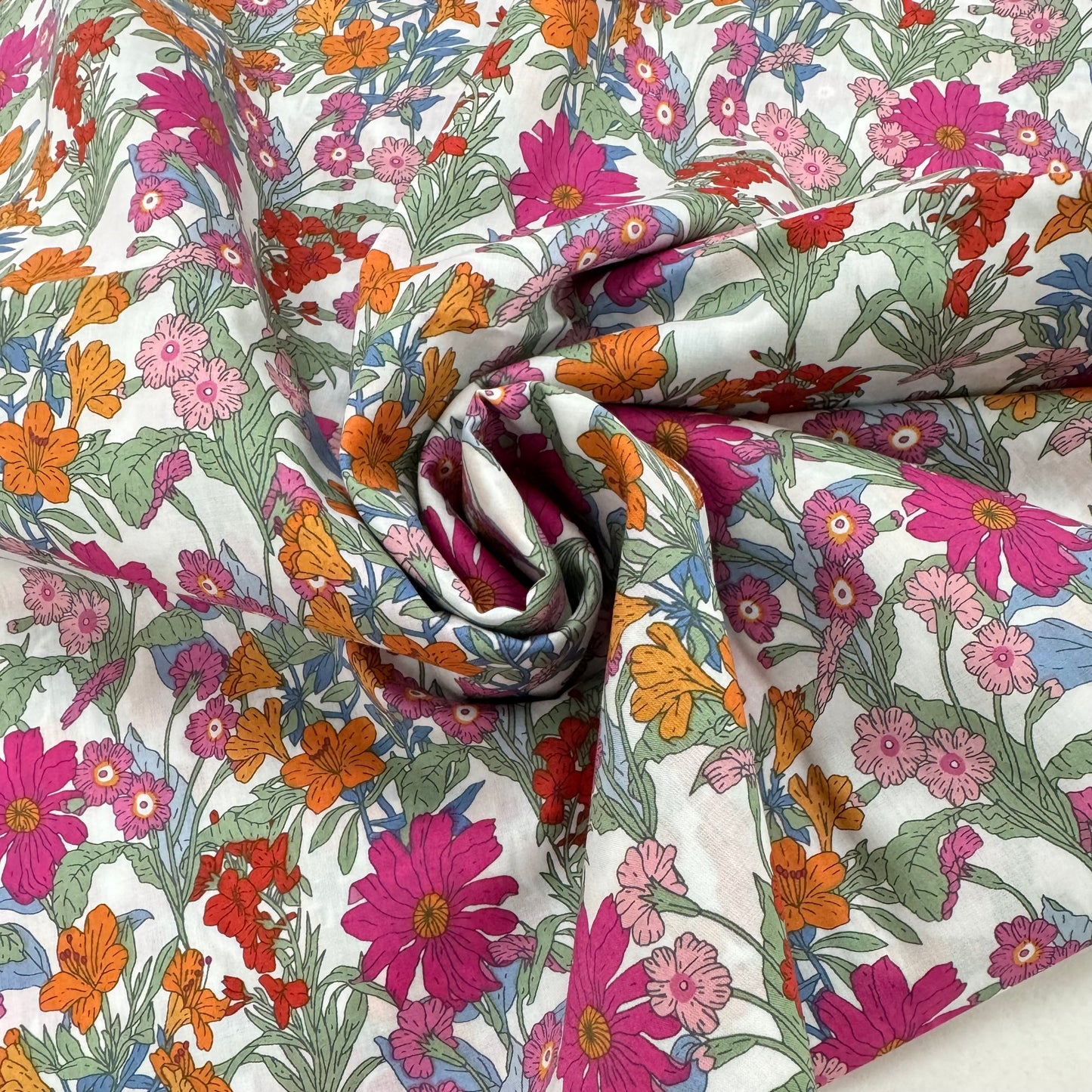 Flower Garden Pink (English cotton Tana Lawn) 3m