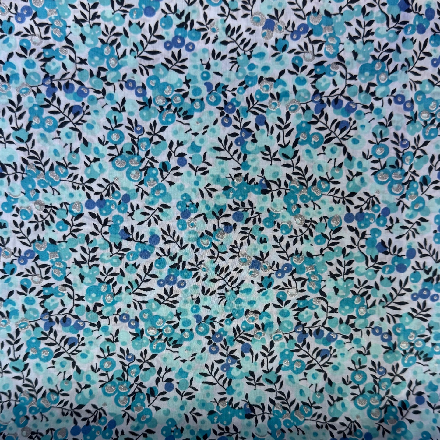 Liberty Fabrics Wiltshire blue Tana Lawn Cotton (Metallic) 3m