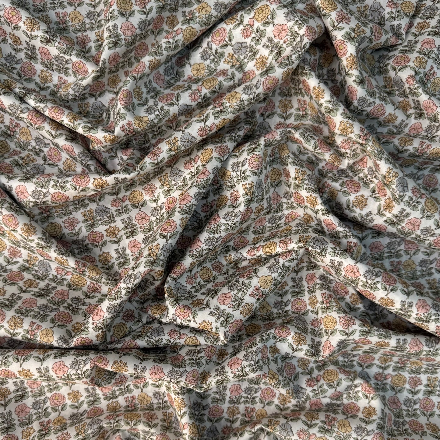 Liberty Fabrics Davalia Flowers A Tana Lawn Cotton 3m