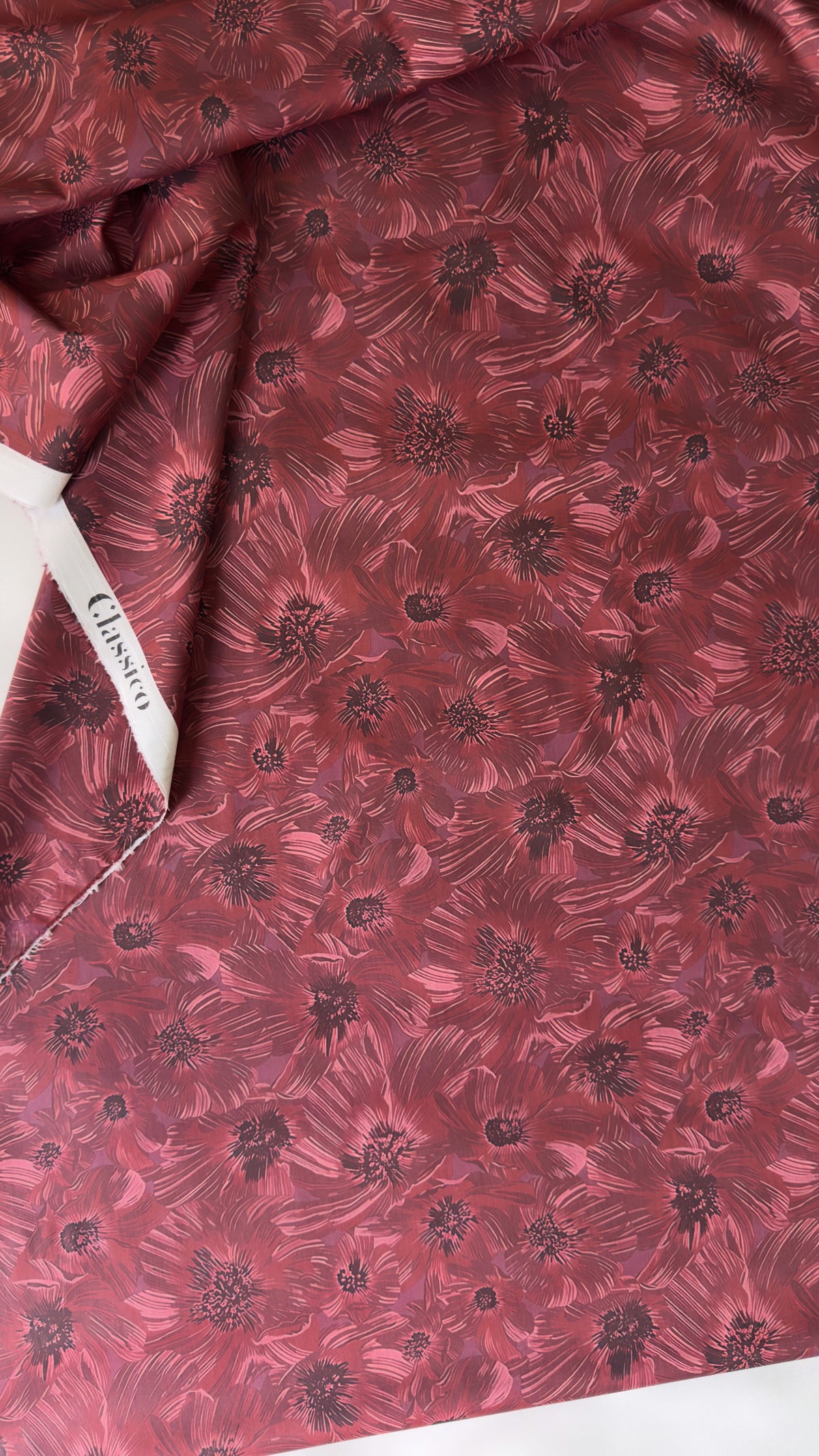 CLASSICO Fabric Cotton Tana Lawn 3m