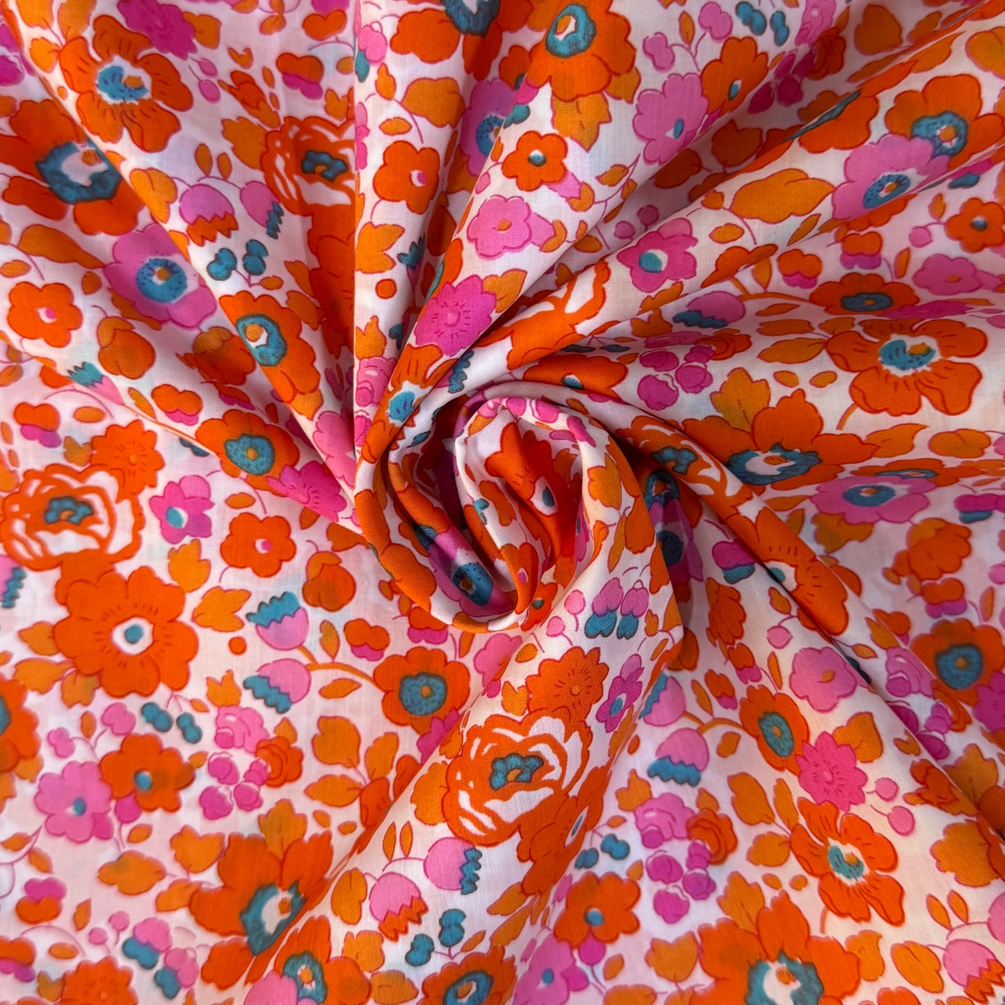 Liberty Fabric Betsy Cotton Tana Lawn® 3m