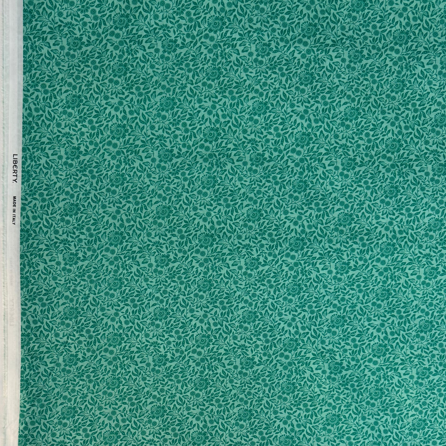 Liberty Fabric Mari woodcut green green Cotton Tana Lawn® 3m