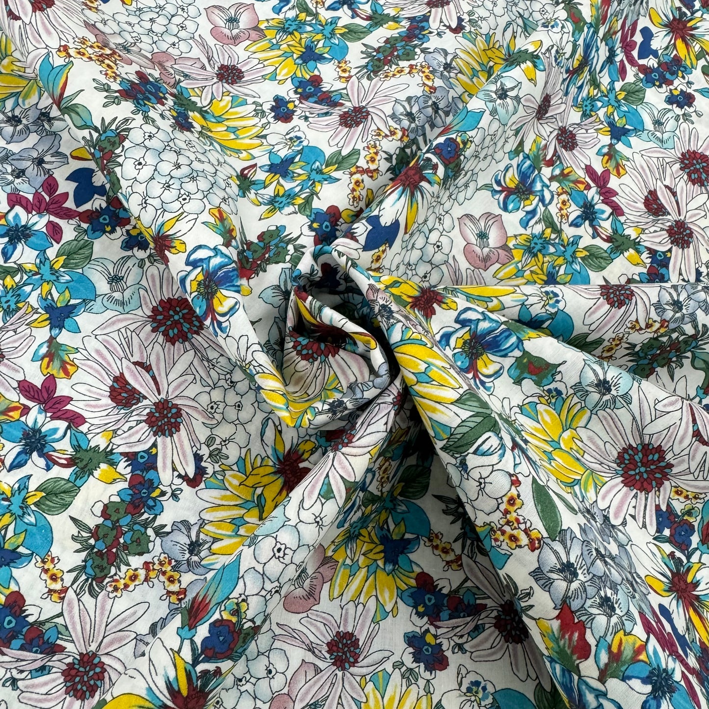 Summer Flowers (Italian cotton Tana Lawn) 3m