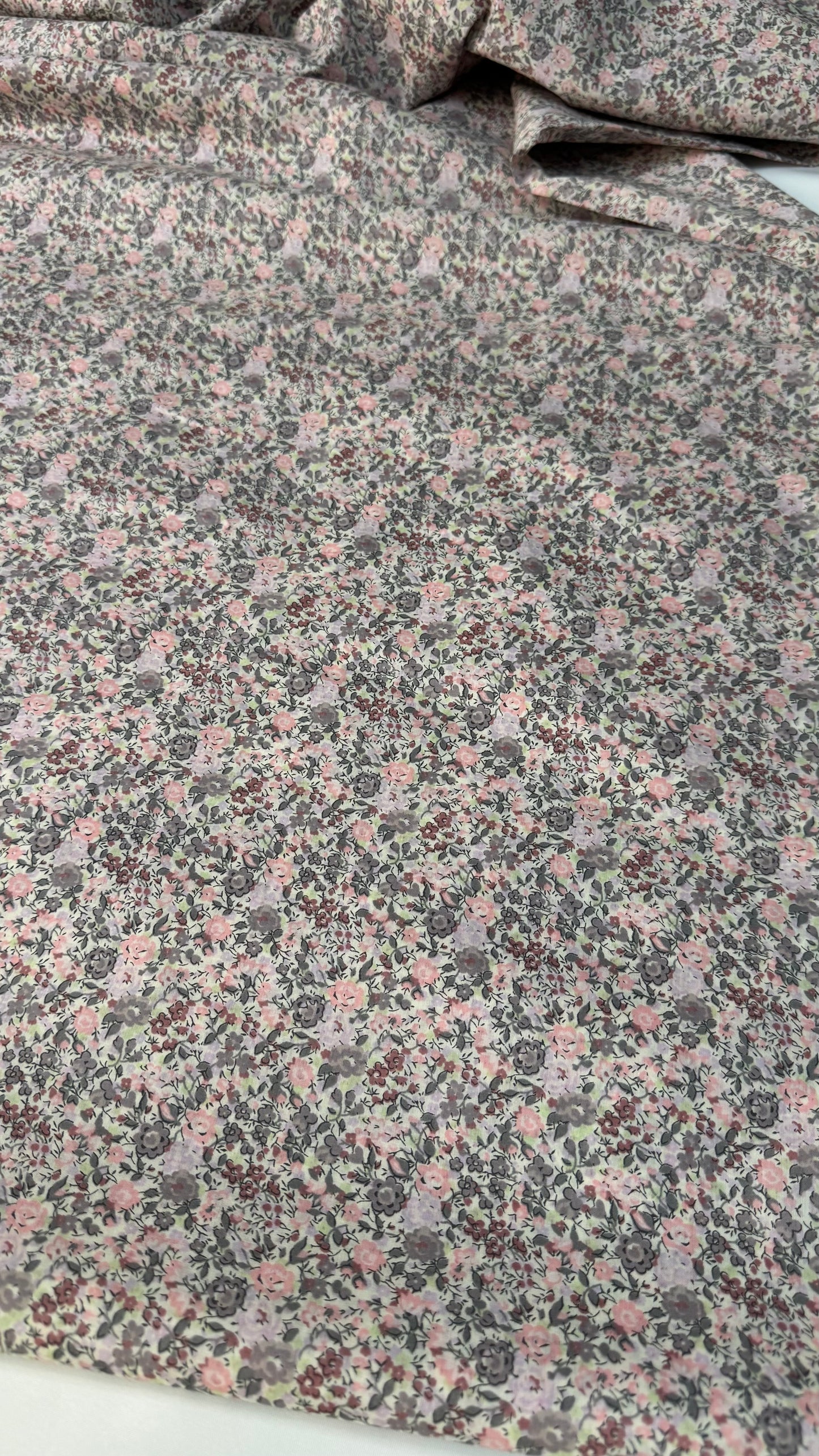 Liberty Fabric Emma vintage pink Cotton Tana Lawn® 3m