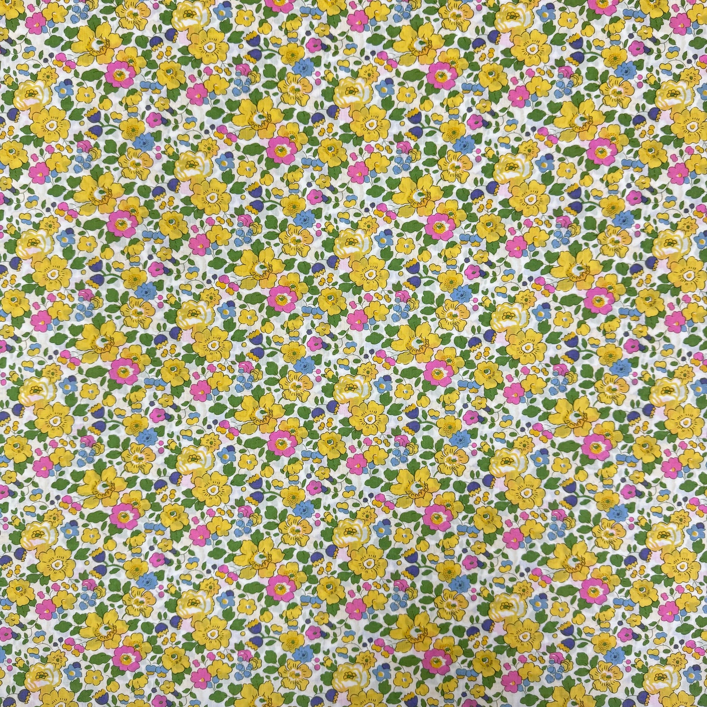 Liberty Fabric Betsy YP Tana Lawn™ Cotton 3m