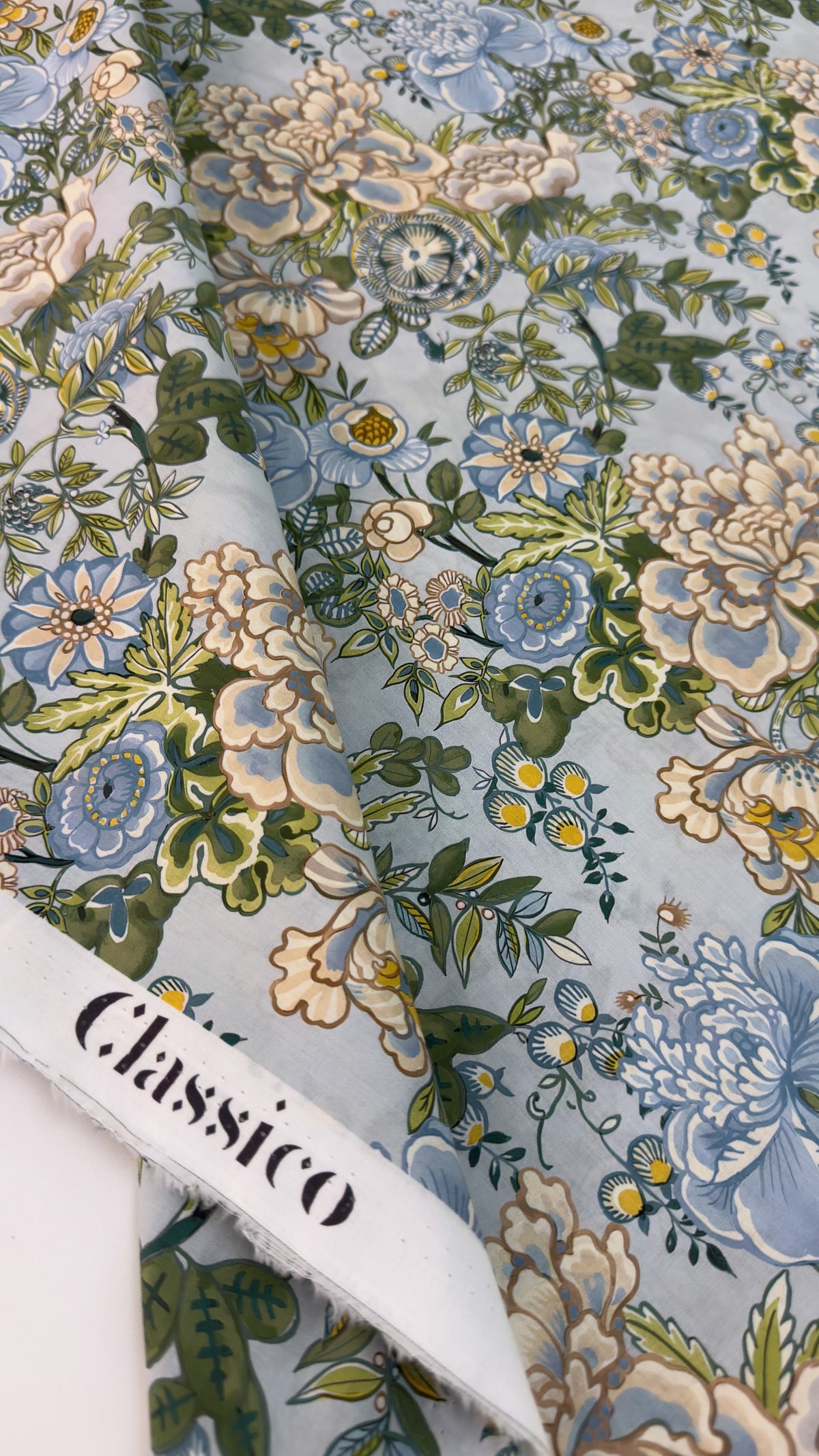 CLASSICO Fabric Cotton Tana Lawn 3m