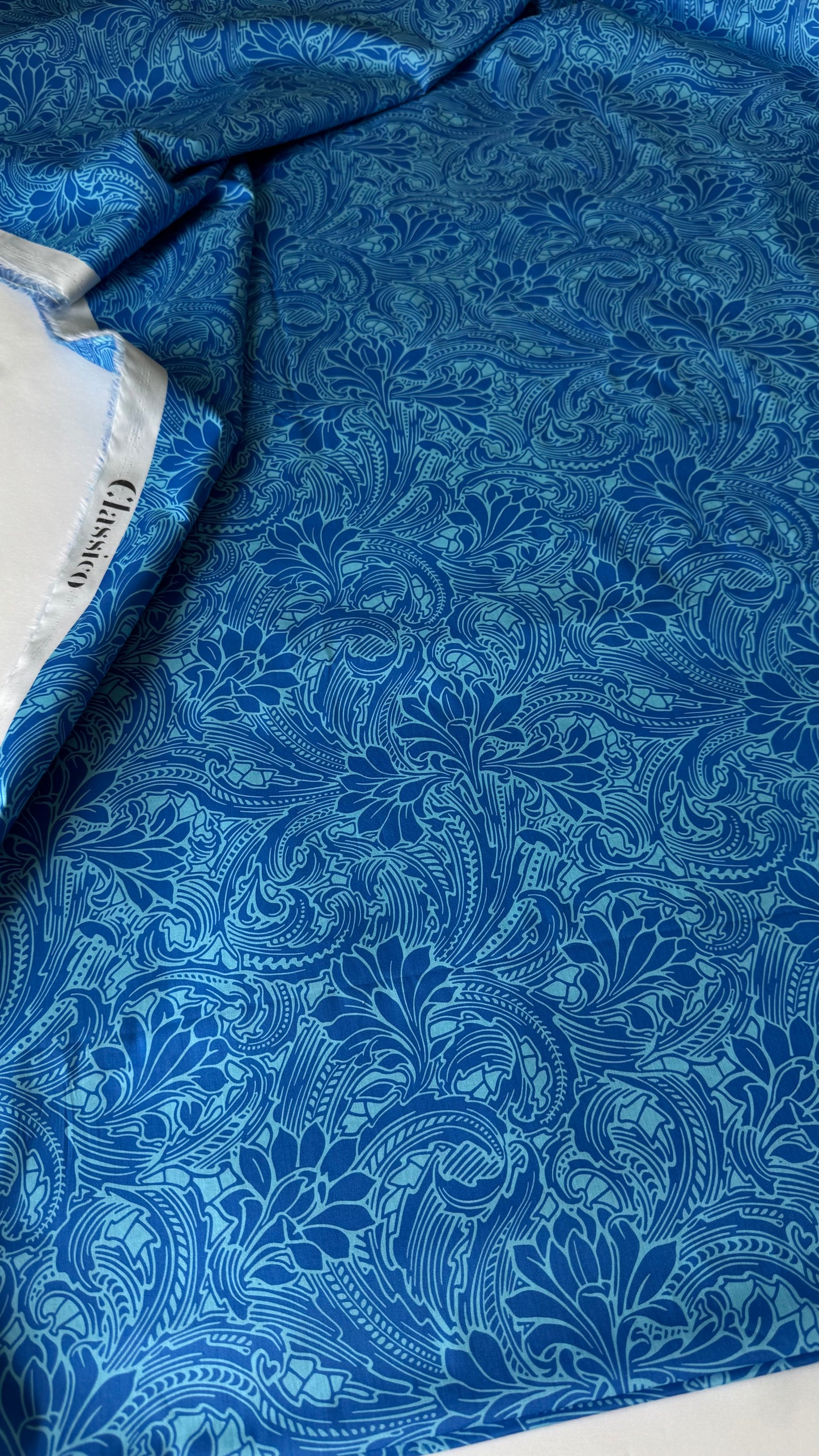 CLASSICO Fabric Cotton Tana Lawn 3m