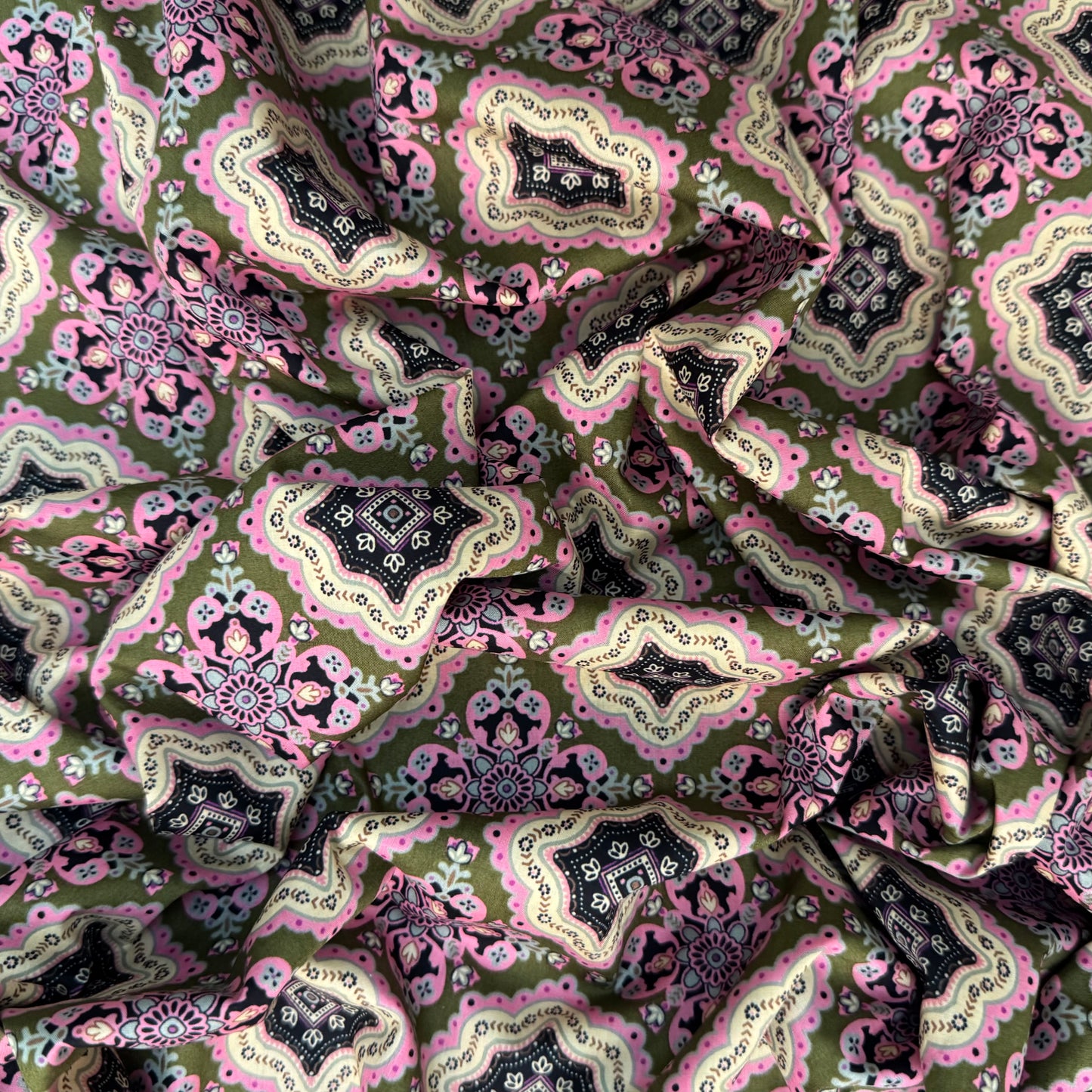 English Cotton Lawn Fabric 3m