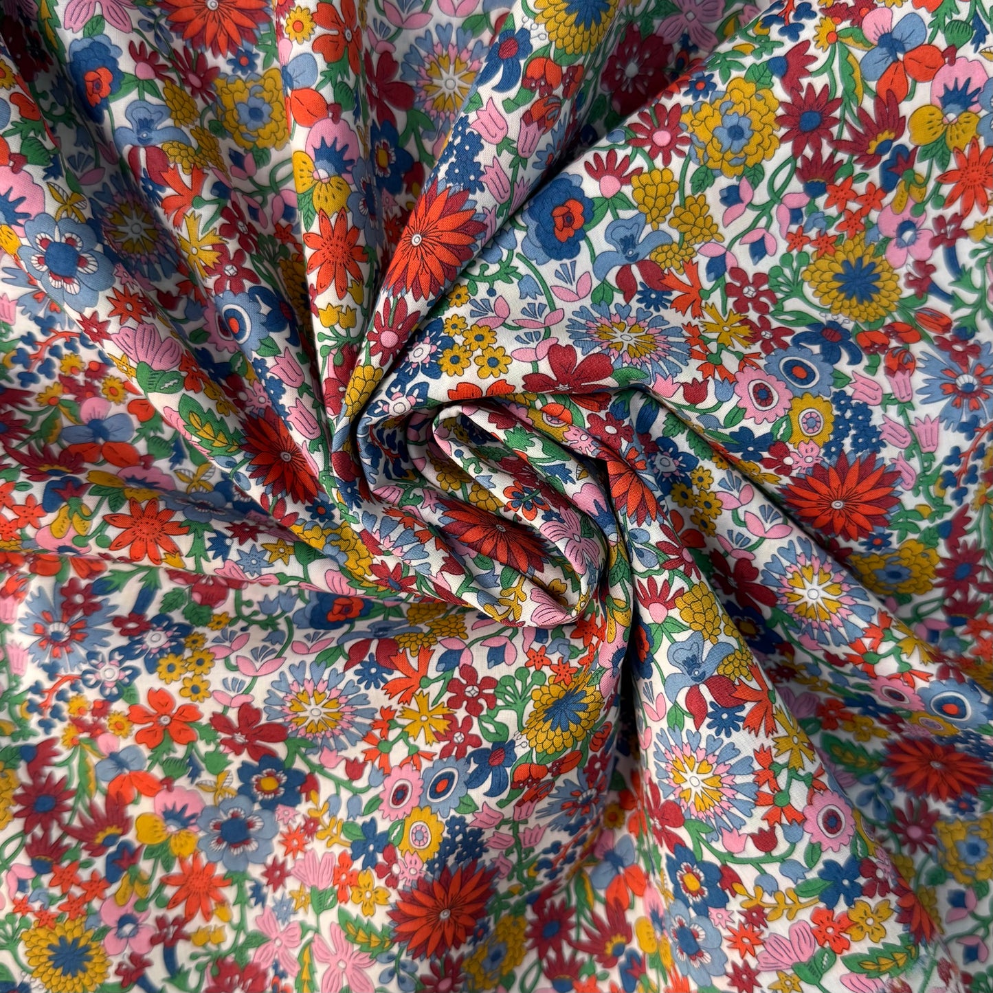 Liberty Fabric June Blossom Cotton Tana Lawn® 3m