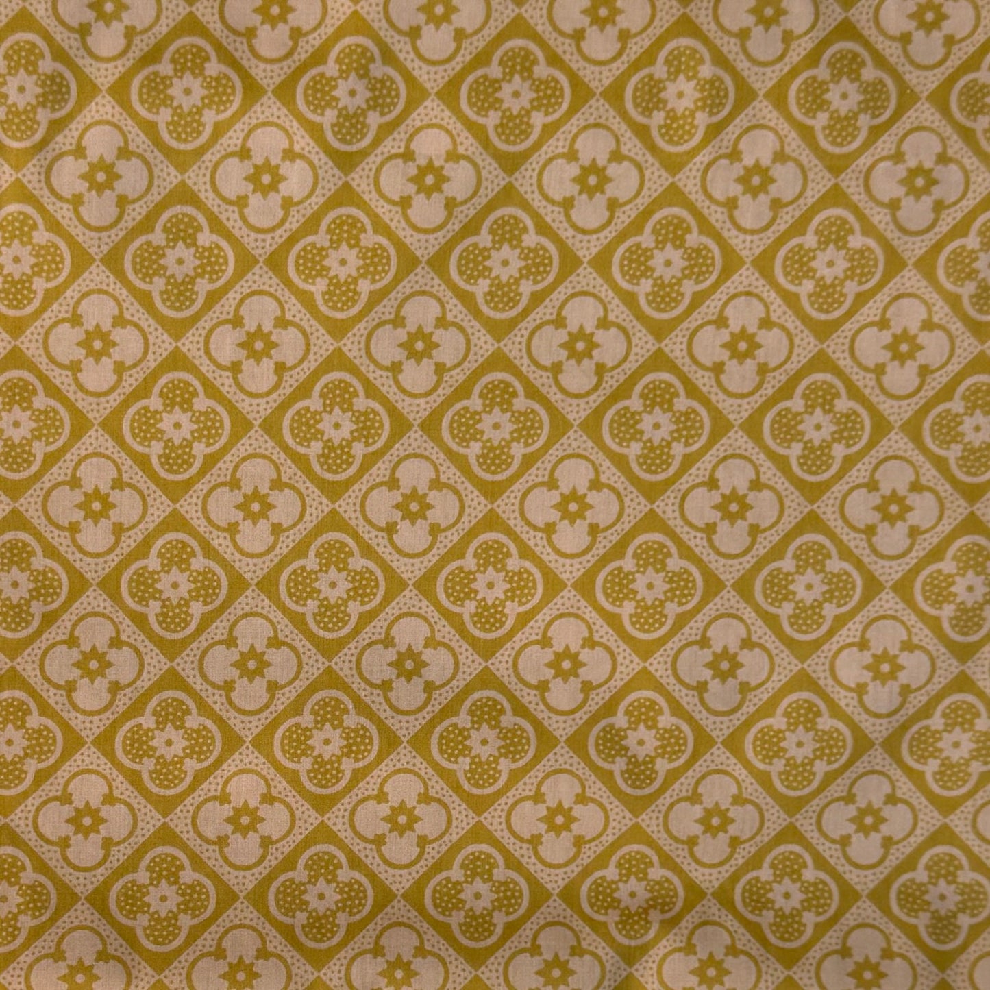 CLASSICO Fabric Cotton Tana Lawn 3m