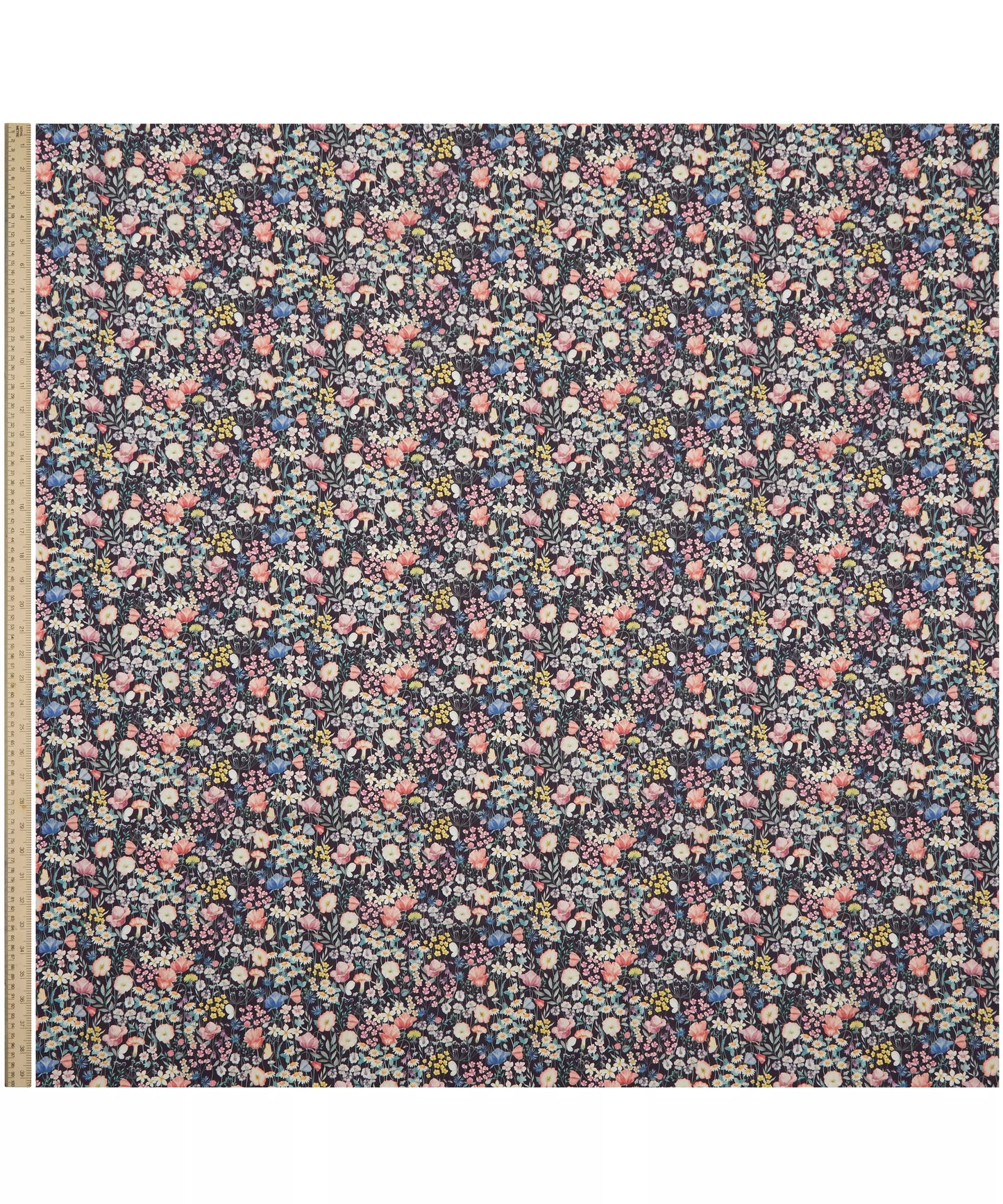 LIBERTY FABRICS Jude’s Garden Tana Lawn™ Cotton