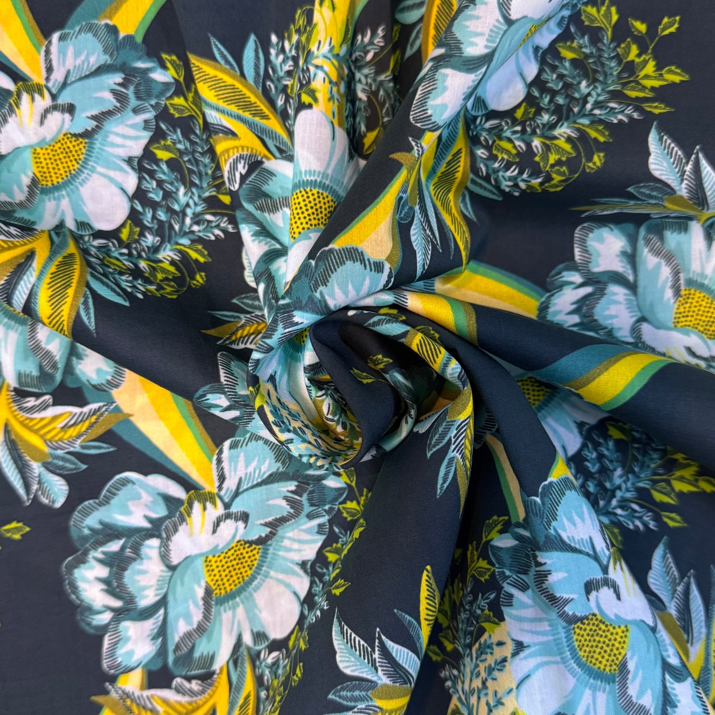 Liberty Fabric PEONY PETAL Cotton Tana Lawn® 3m