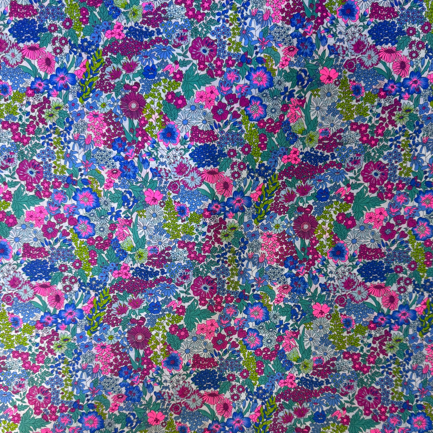 Liberty Fabric Annie pink neon Cotton Tana Lawn® 3m