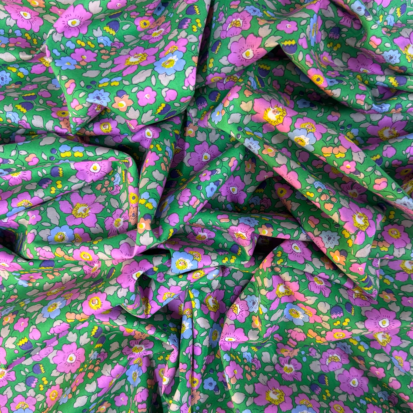 Liberty Fabric Betsy Cotton Tana Lawn® 3m