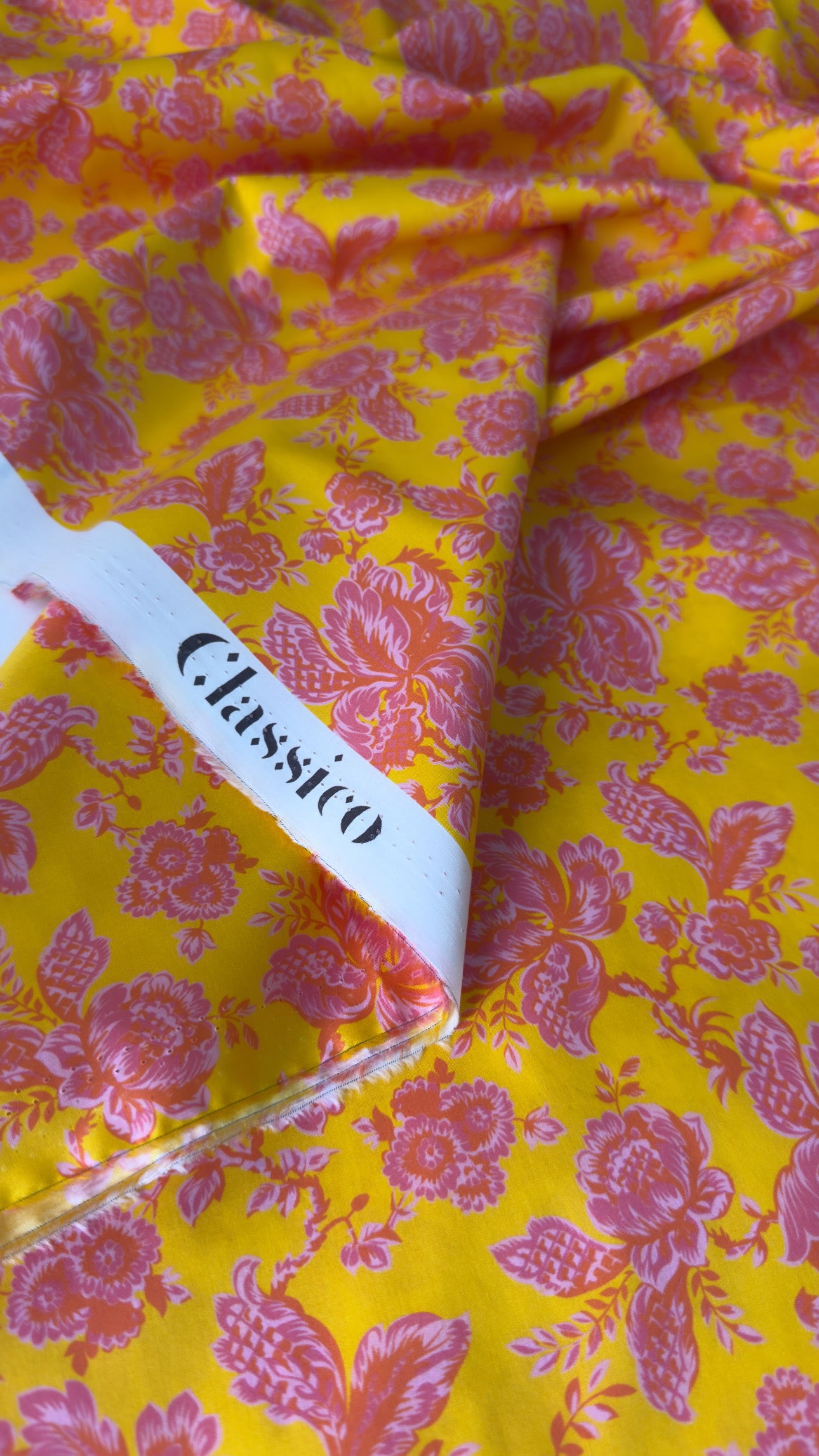 CLASSICO Fabric Cotton Tana Lawn 3m