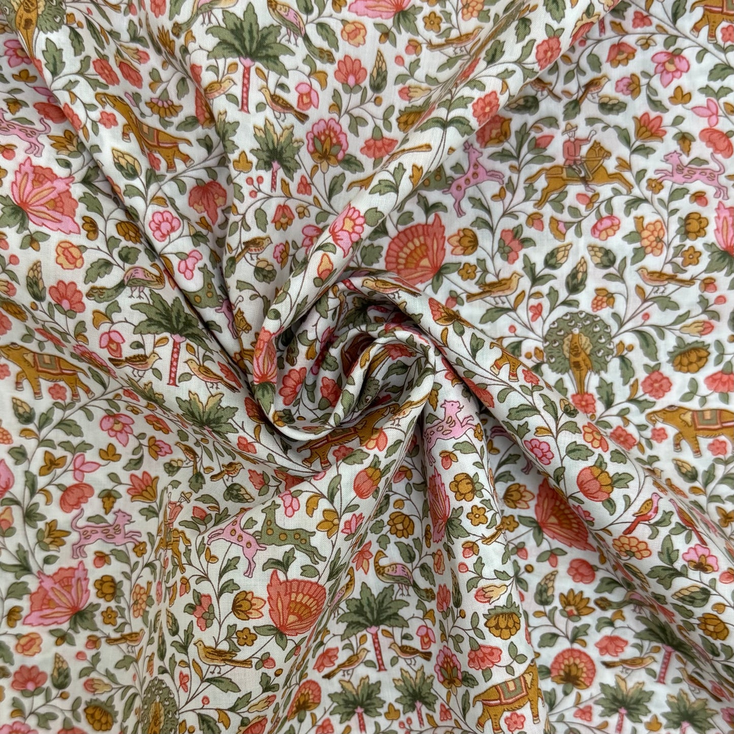 LIBERTY FABRICS Imran Tana Lawn™ Cotton 3m