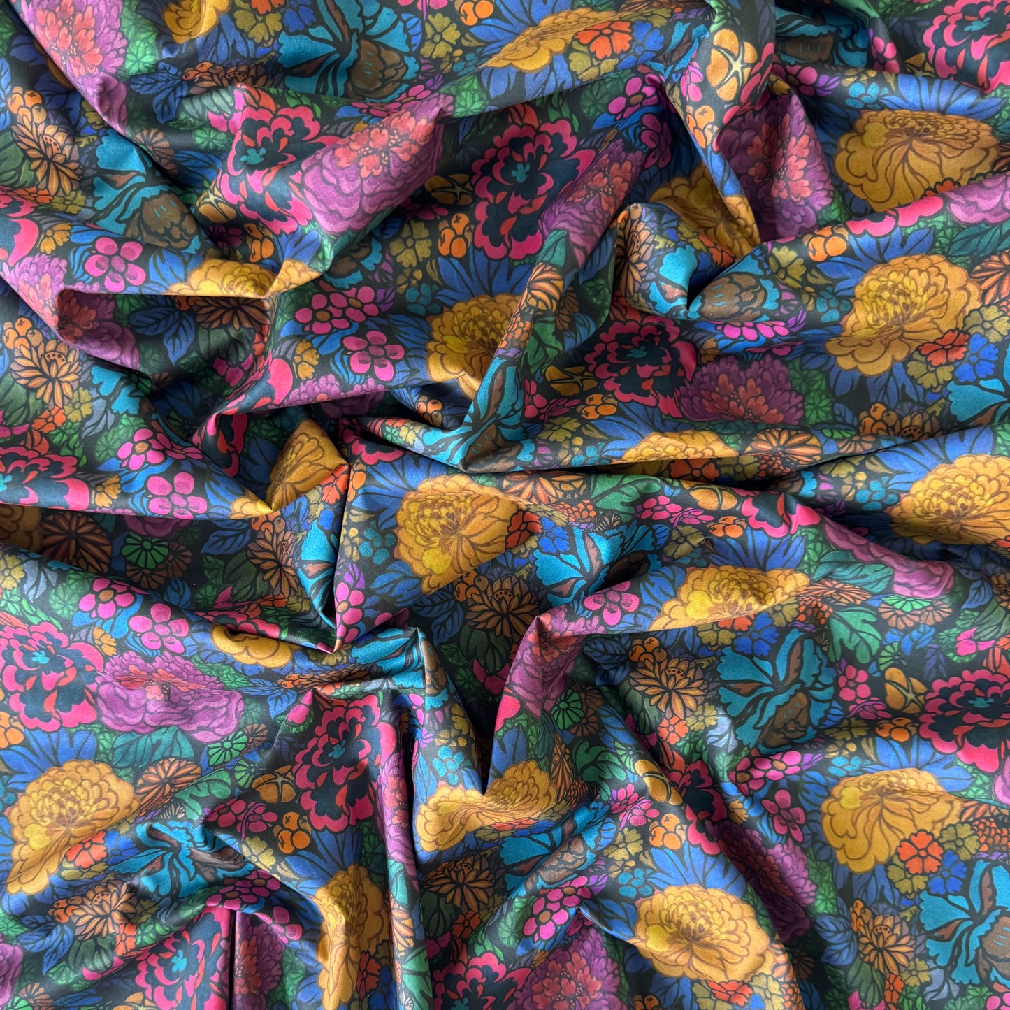 Liberty Fabrics Heritage Garden A Tana Lawn Cotton 3m