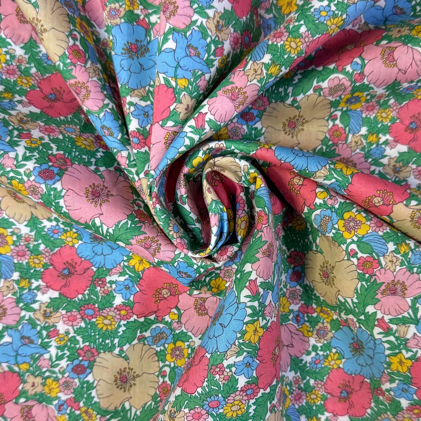 Liberty Fabric Meadow Song C Cotton Tana Lawn® 3m